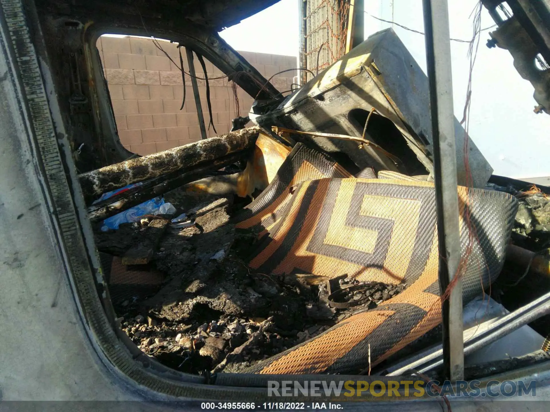 5 Photograph of a damaged car 1FDRU8PGXNKA25721 FORD TRANSIT-350 CUTAWAY 2023