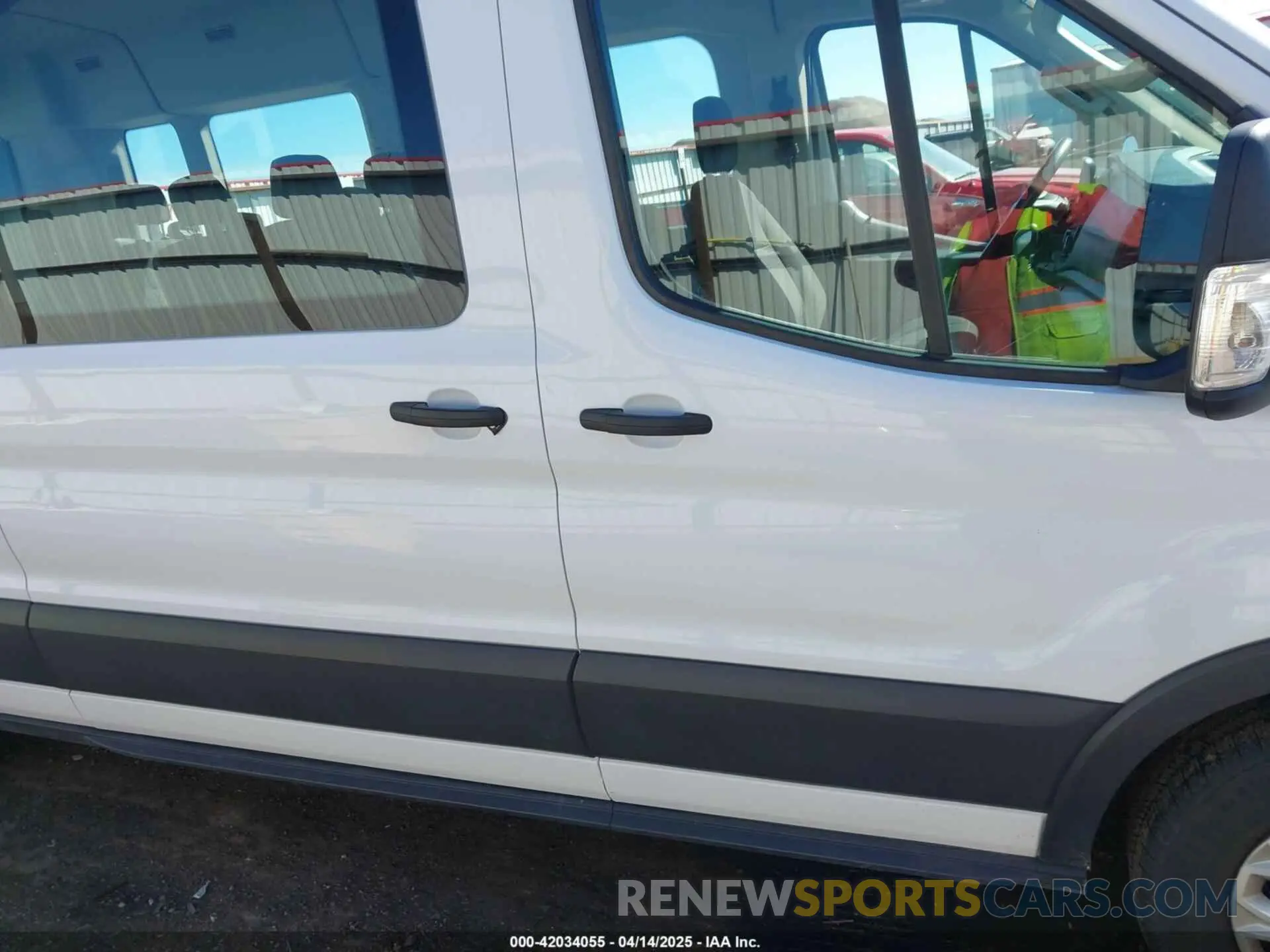 13 Photograph of a damaged car 1FBAX2C85LKA42853 FORD TRANSIT-350 PASSENGER VAN 2020