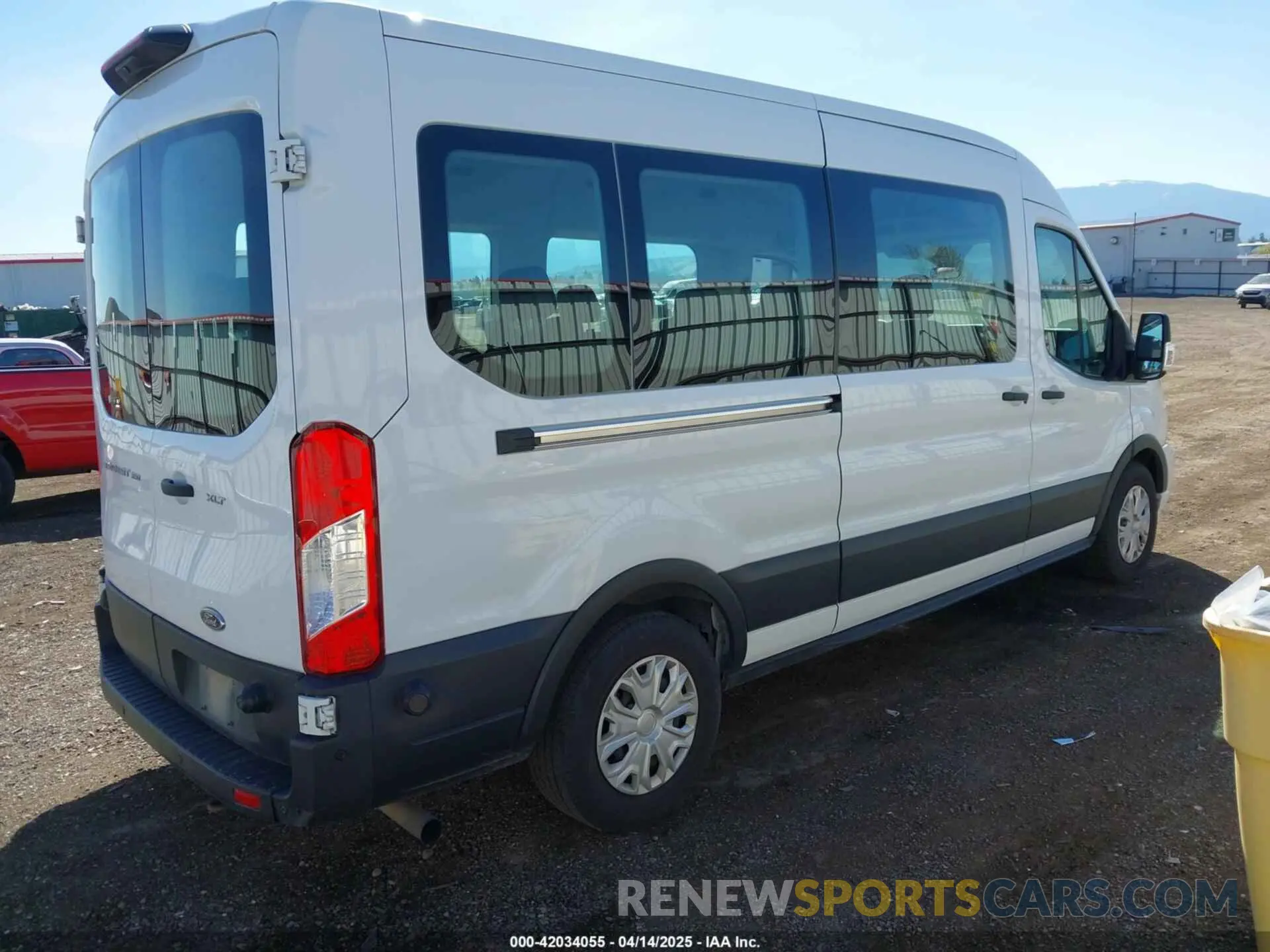 4 Photograph of a damaged car 1FBAX2C85LKA42853 FORD TRANSIT-350 PASSENGER VAN 2020