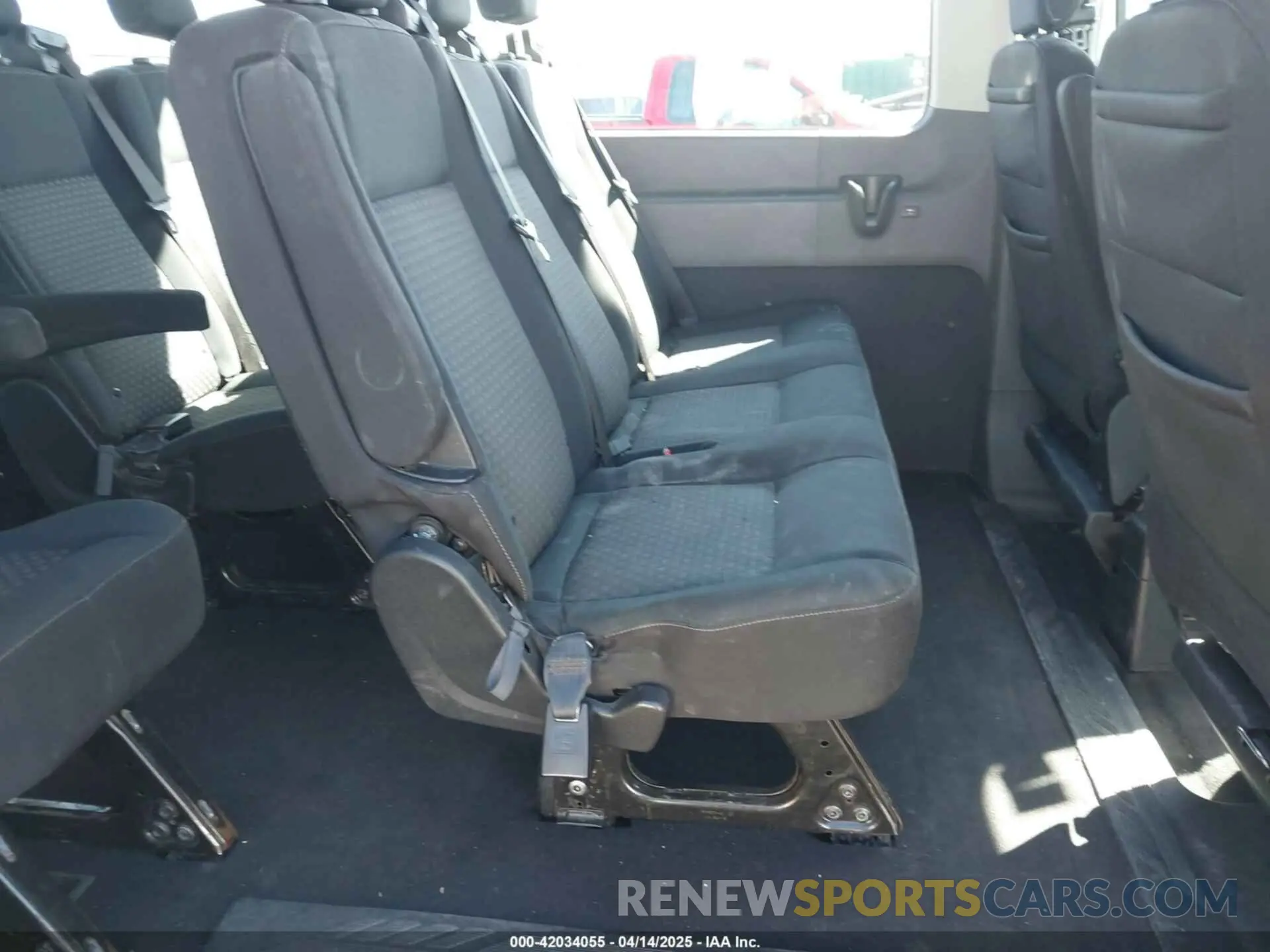 8 Photograph of a damaged car 1FBAX2C85LKA42853 FORD TRANSIT-350 PASSENGER VAN 2020