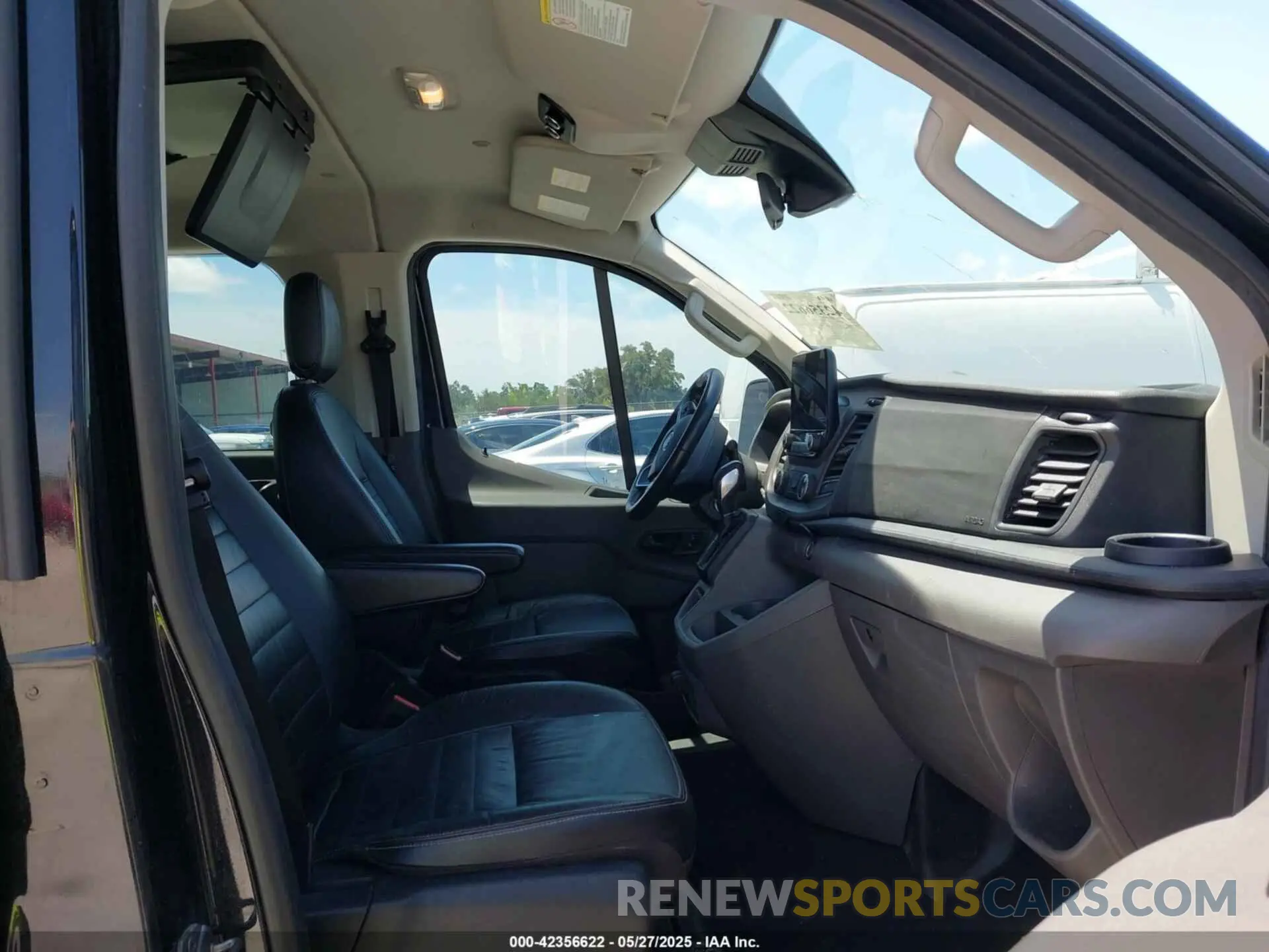 5 Photograph of a damaged car 1FBAX2YG0LKA55428 FORD TRANSIT-350 PASSENGER VAN 2020