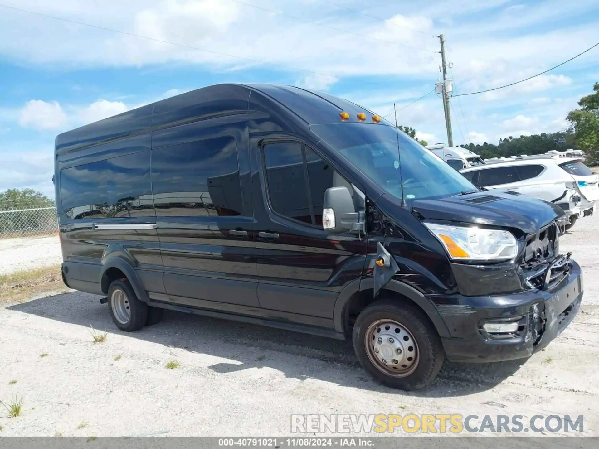 13 Photograph of a damaged car 1FBVU4XGXLKB35424 FORD TRANSIT-350 PASSENGER VAN 2020