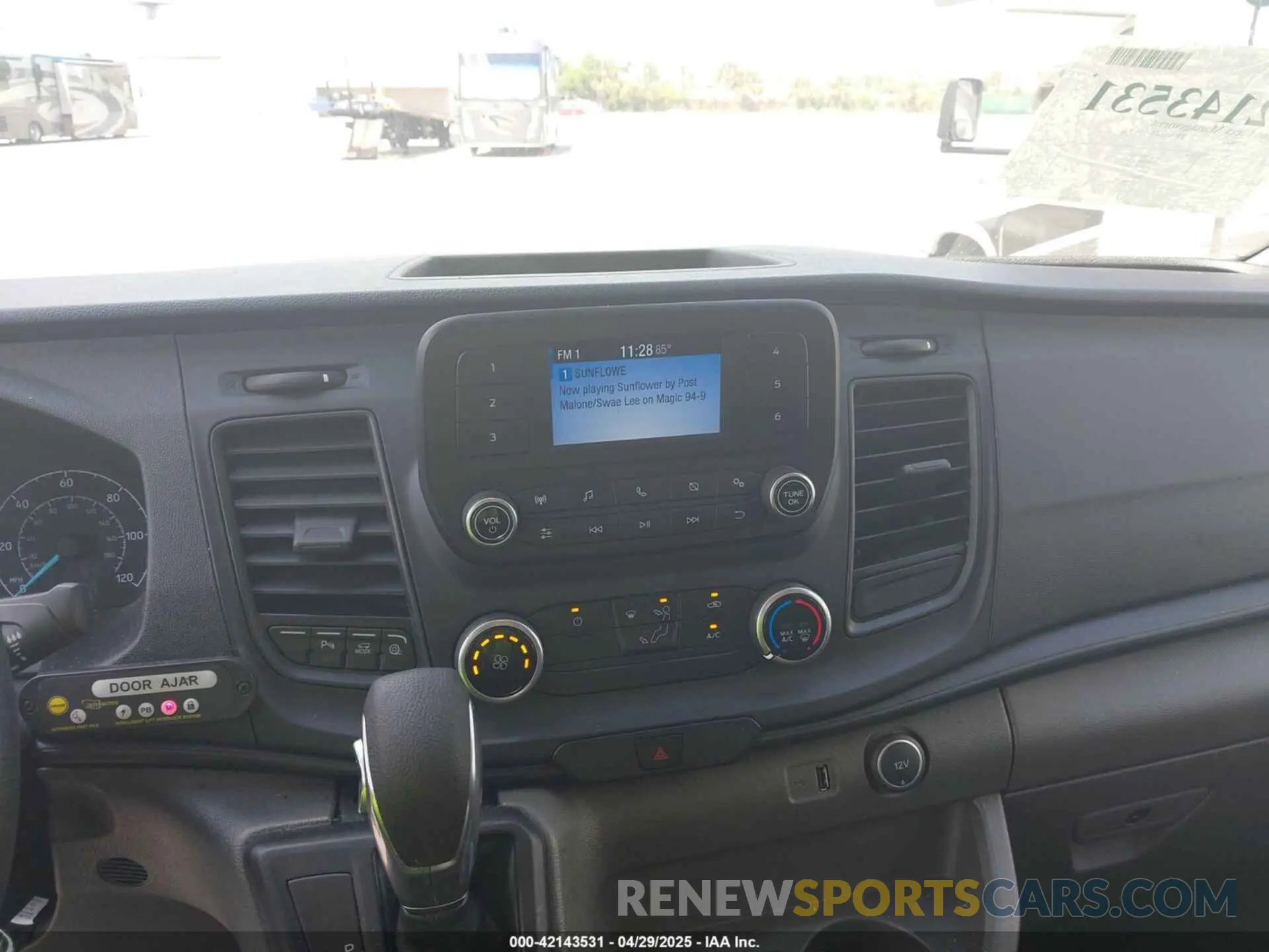13 Photograph of a damaged car 1FDVU4X8XLKB61876 FORD TRANSIT-350 PASSENGER VAN 2020