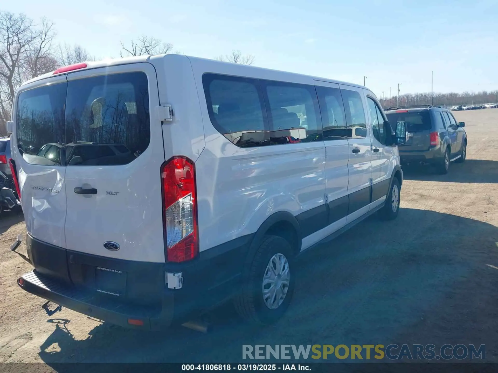 4 Photograph of a damaged car 1FBAX2Y83MKA49312 FORD TRANSIT-350 PASSENGER VAN 2021