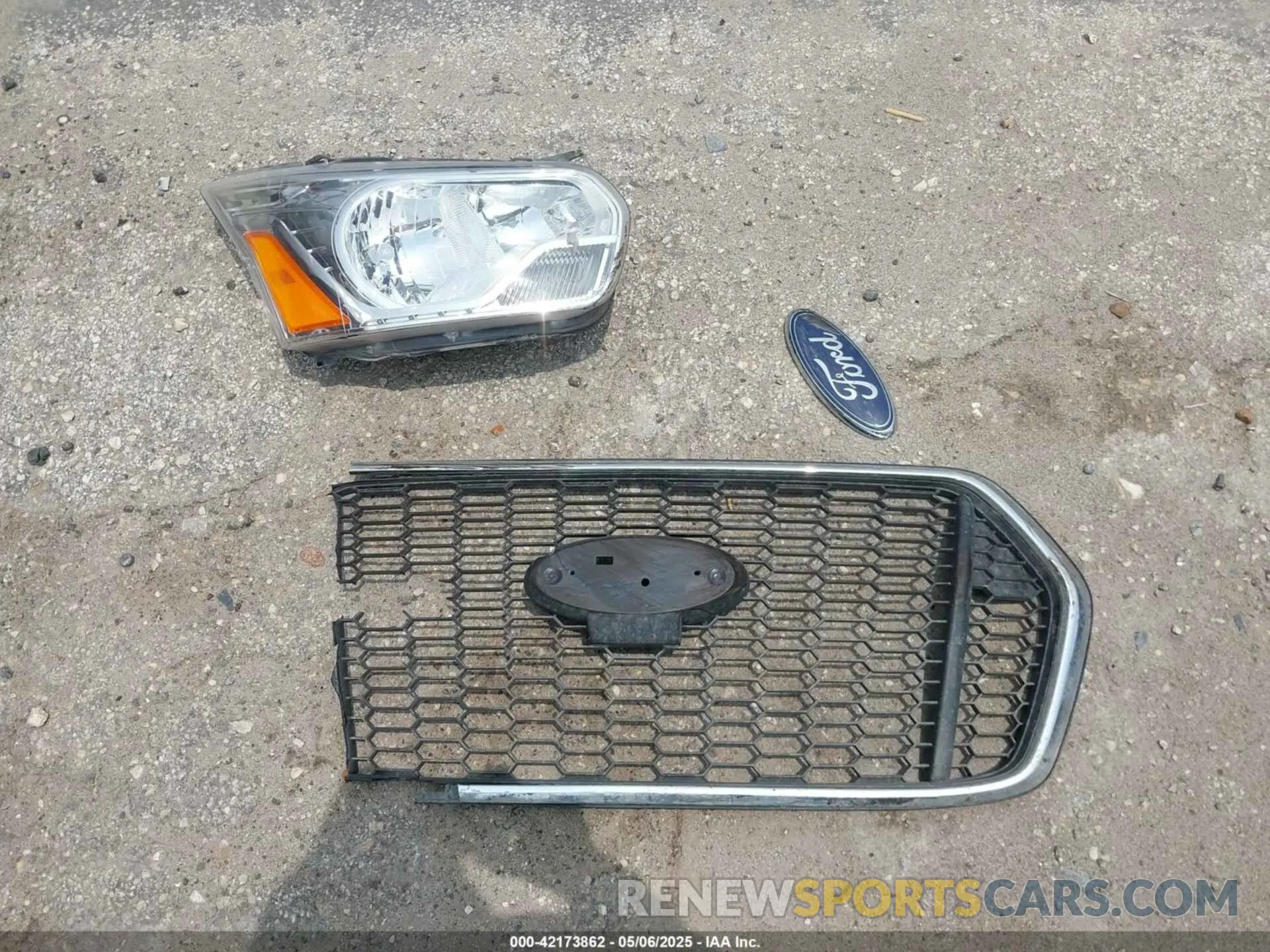 12 Photograph of a damaged car 1FBAX2Y88MKA13051 FORD TRANSIT-350 PASSENGER VAN 2021