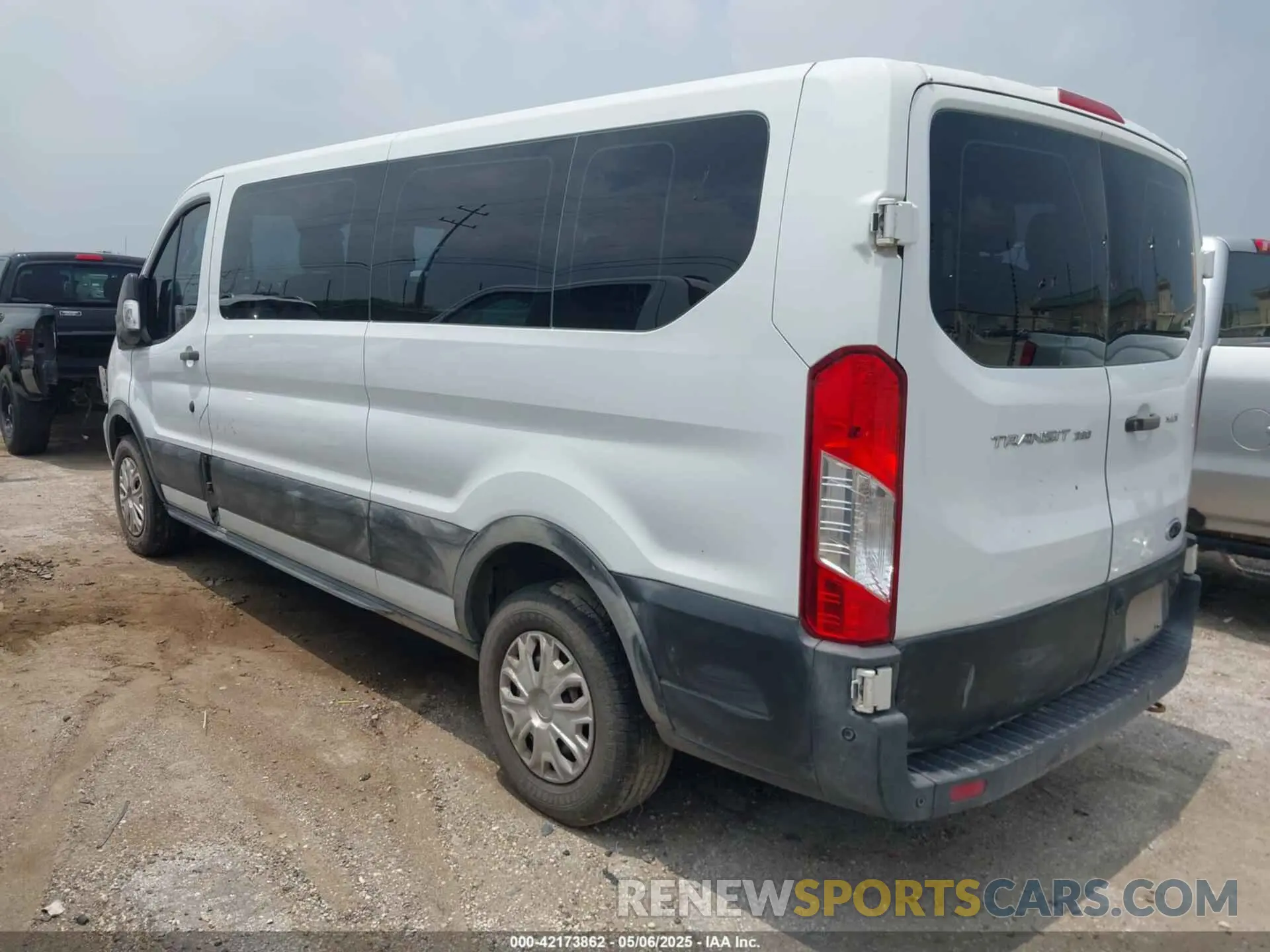 3 Photograph of a damaged car 1FBAX2Y88MKA13051 FORD TRANSIT-350 PASSENGER VAN 2021