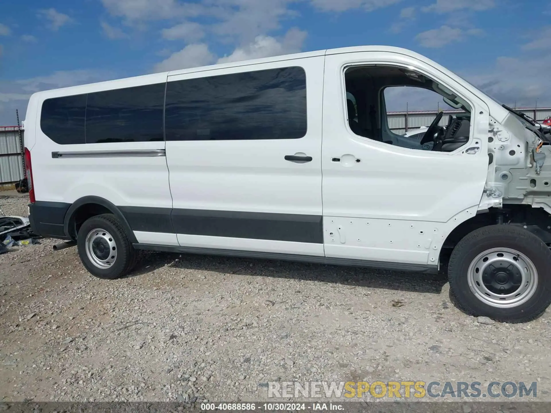 14 Photograph of a damaged car 1FBAX2Y83NKA59579 FORD TRANSIT-350 PASSENGER VAN 2022