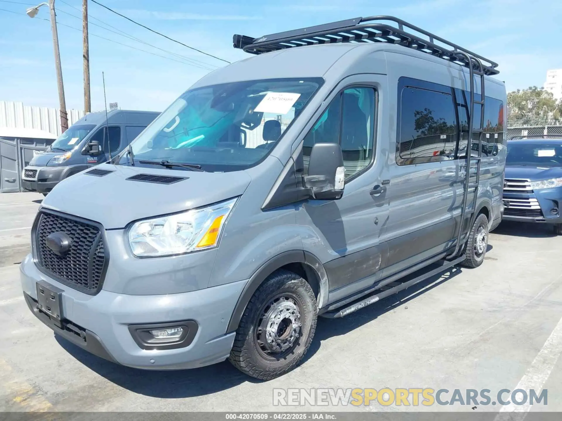 2 Photograph of a damaged car 1FBAX9CG0NKA12310 FORD TRANSIT-350 PASSENGER VAN 2022