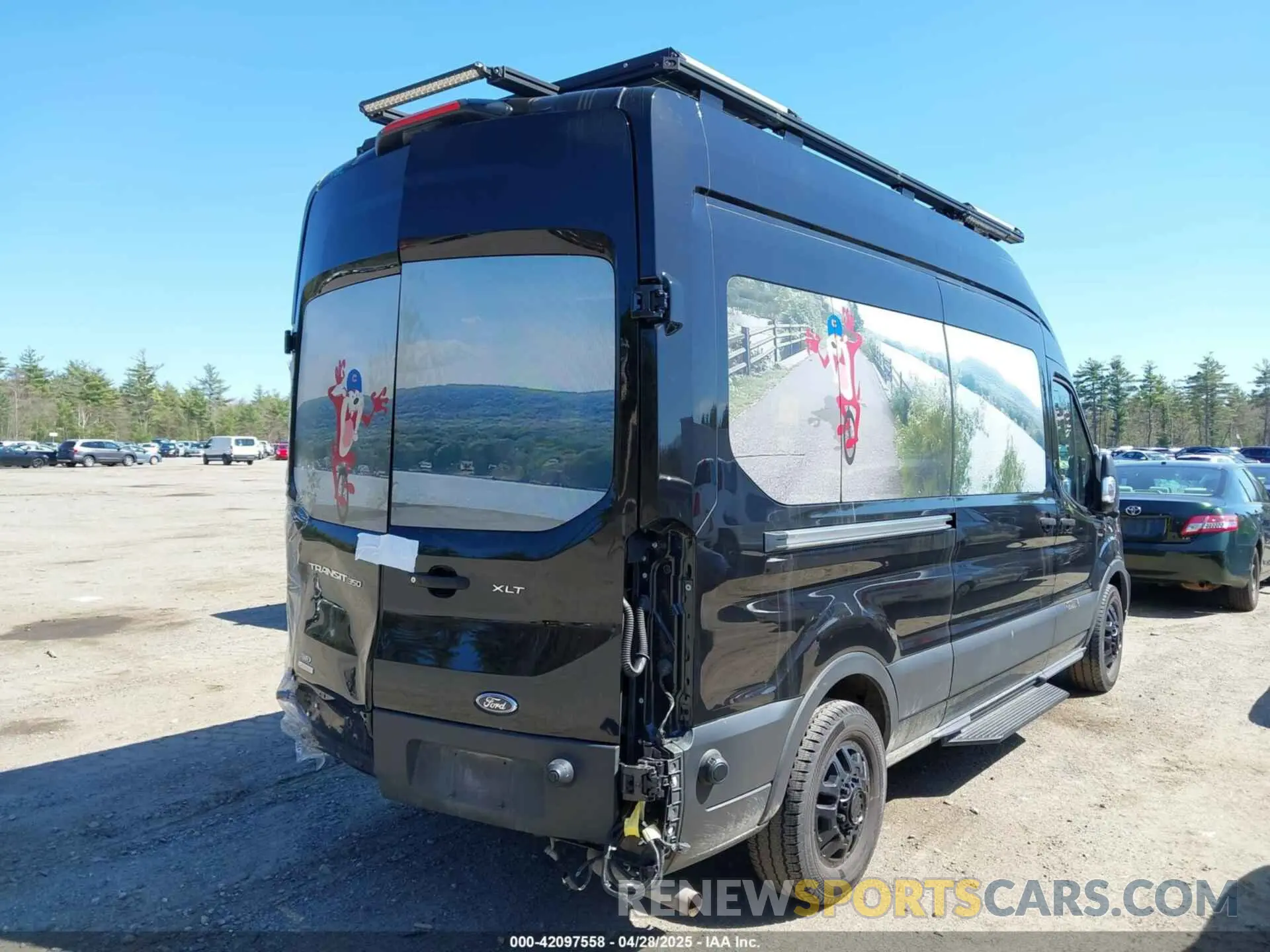 4 Photograph of a damaged car 1FBAX9XG7PKA21972 FORD TRANSIT-350 PASSENGER VAN 2023