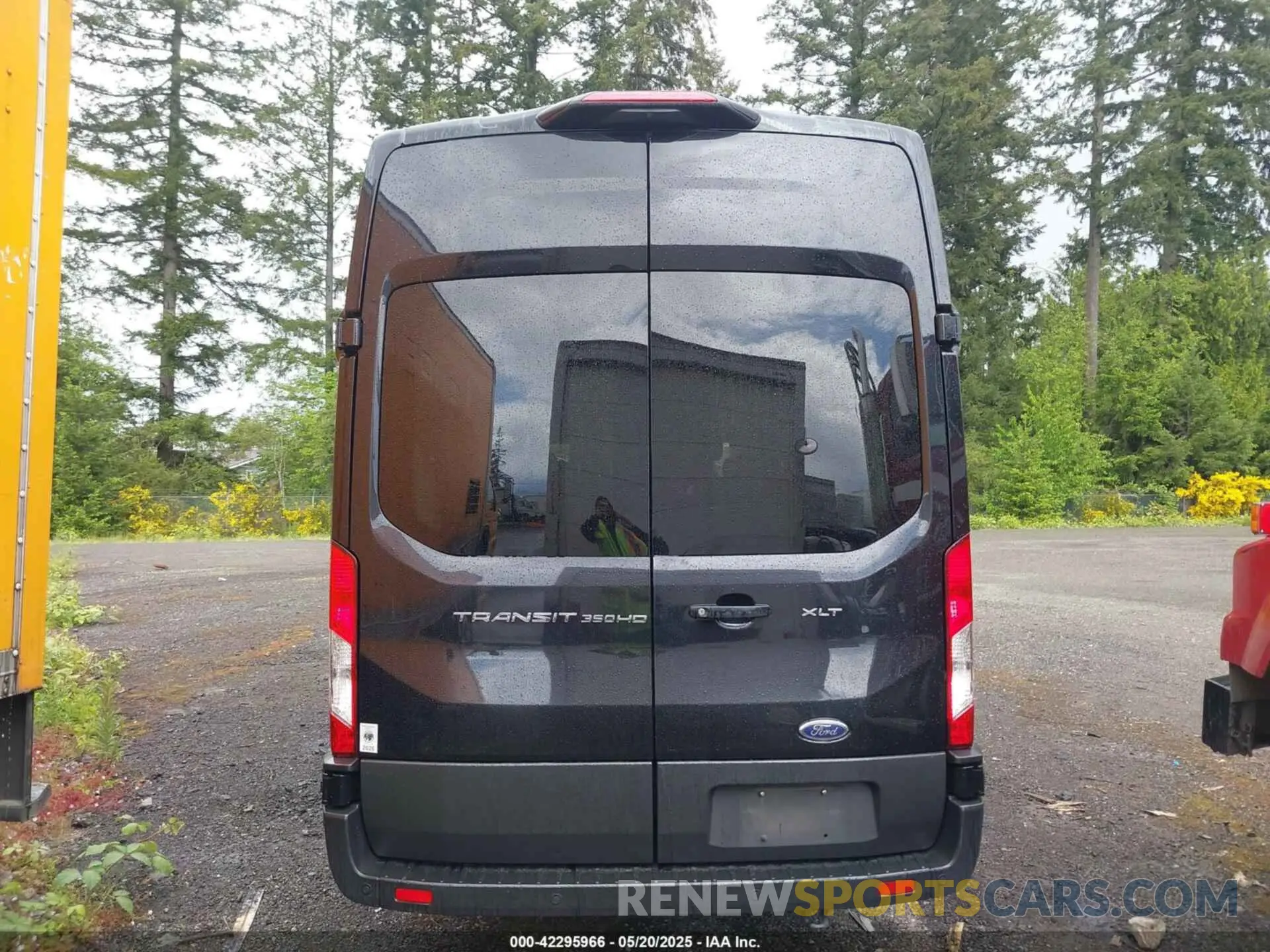 14 Photograph of a damaged car 1FBVU4X83PKA55378 FORD TRANSIT-350 PASSENGER VAN 2023