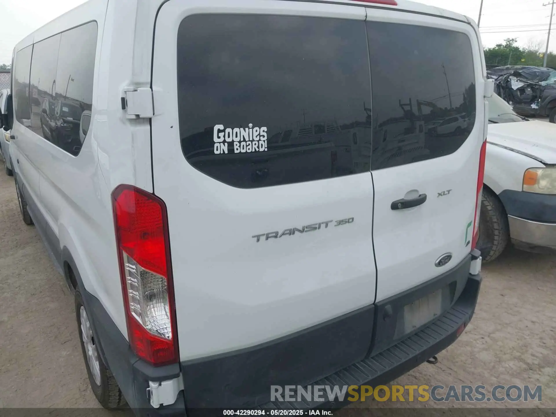 16 Photograph of a damaged car 1FDAX2Y89PKA45101 FORD TRANSIT-350 PASSENGER VAN 2023