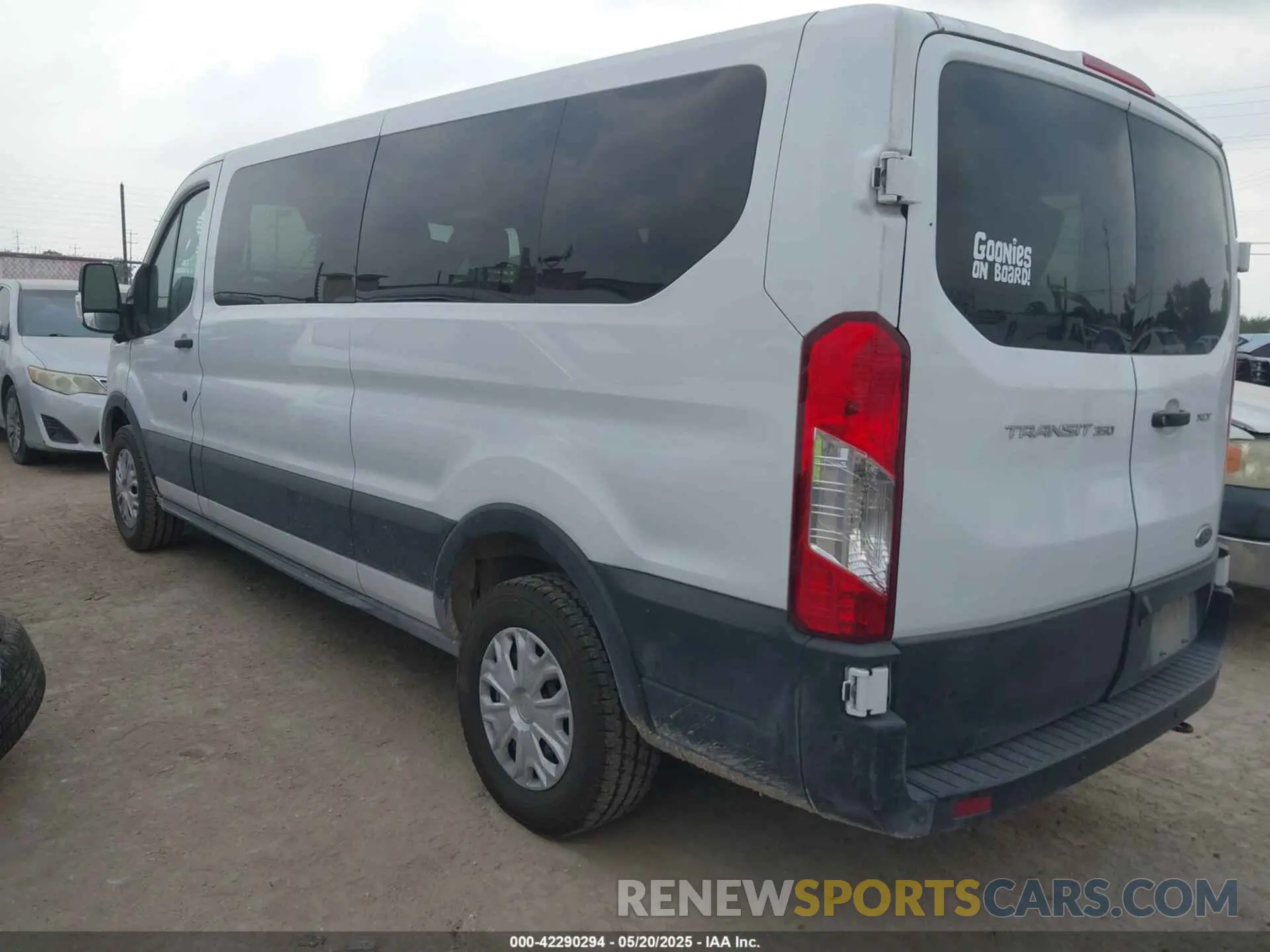 3 Photograph of a damaged car 1FDAX2Y89PKA45101 FORD TRANSIT-350 PASSENGER VAN 2023