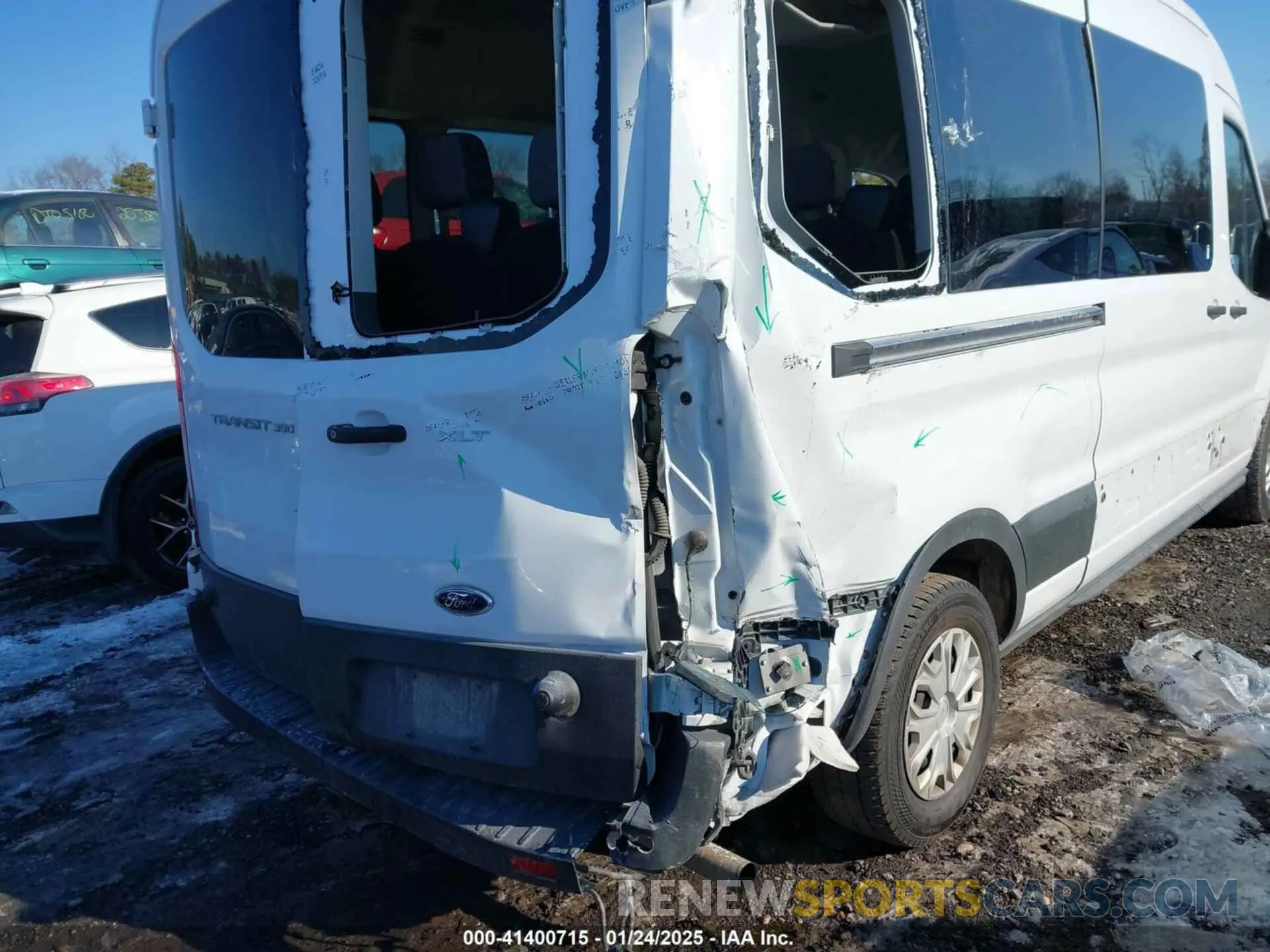 17 Photograph of a damaged car 1FBAX2C85RKA16018 FORD TRANSIT-350 PASSENGER VAN 2024