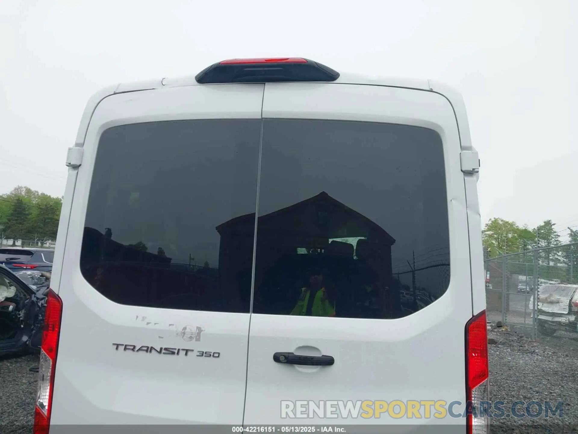20 Photograph of a damaged car 1FBAX2C89RKB89363 FORD TRANSIT-350 PASSENGER VAN 2024