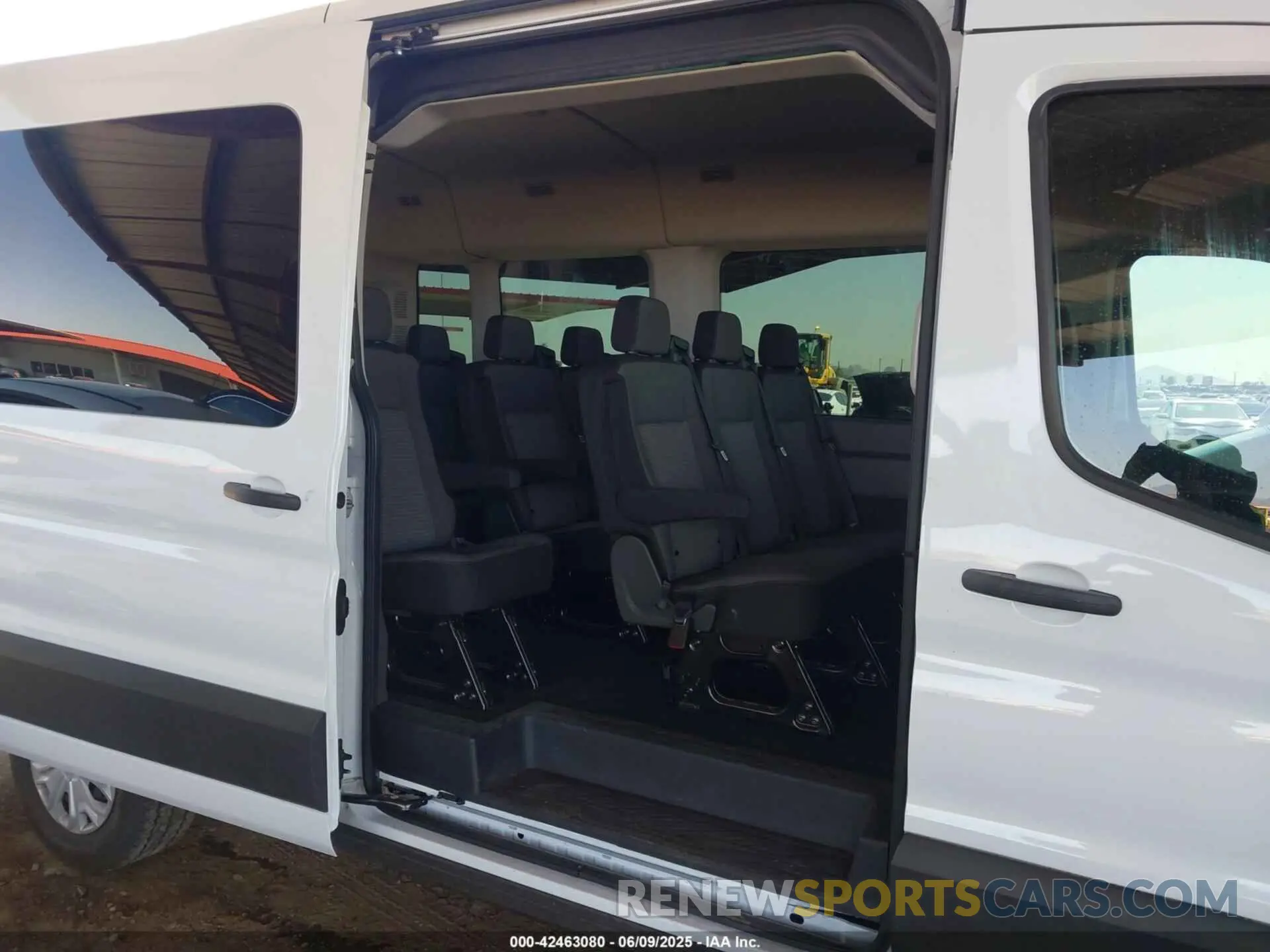 8 Photograph of a damaged car 1FBAX2CG2RKA75017 FORD TRANSIT-350 PASSENGER VAN 2024