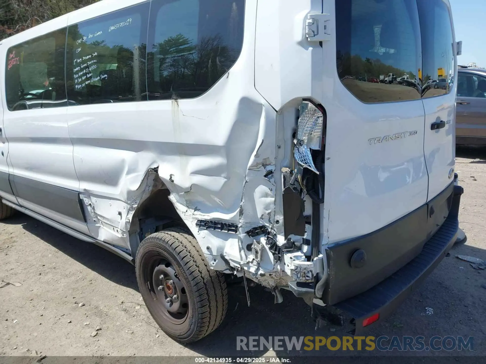 6 Photograph of a damaged car 1FBAX2Y88RKA15681 FORD TRANSIT-350 PASSENGER VAN 2024