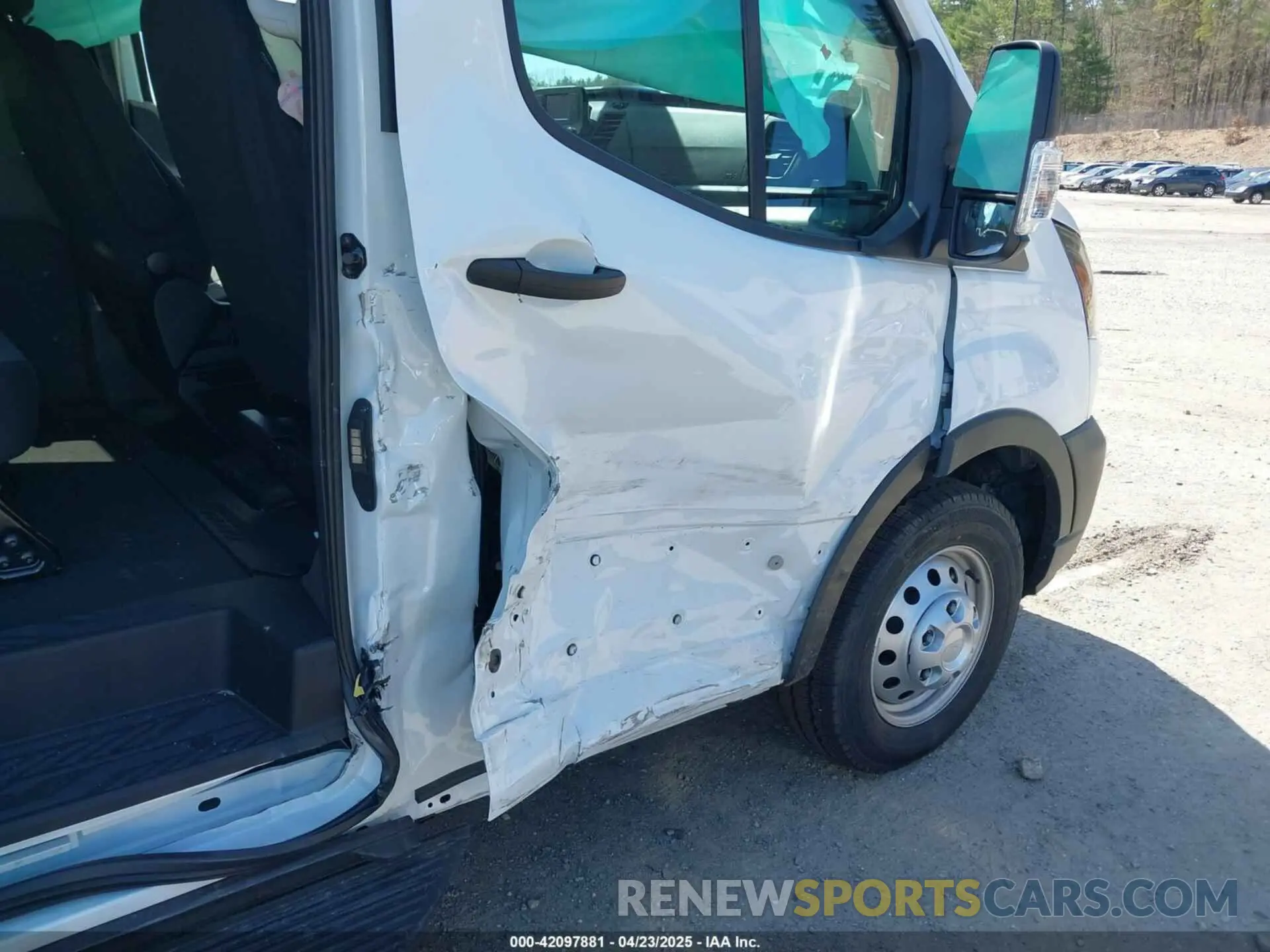 6 Photograph of a damaged car 1FBAX9Y82RKB84992 FORD TRANSIT-350 PASSENGER VAN 2024