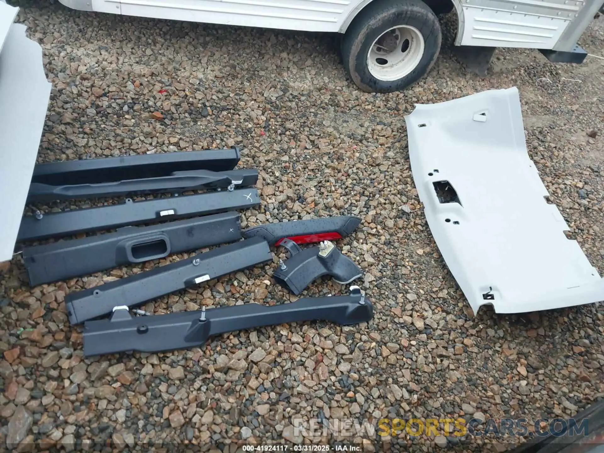12 Photograph of a damaged car 1FBVU4XG0RKA93354 FORD TRANSIT-350 PASSENGER VAN 2024