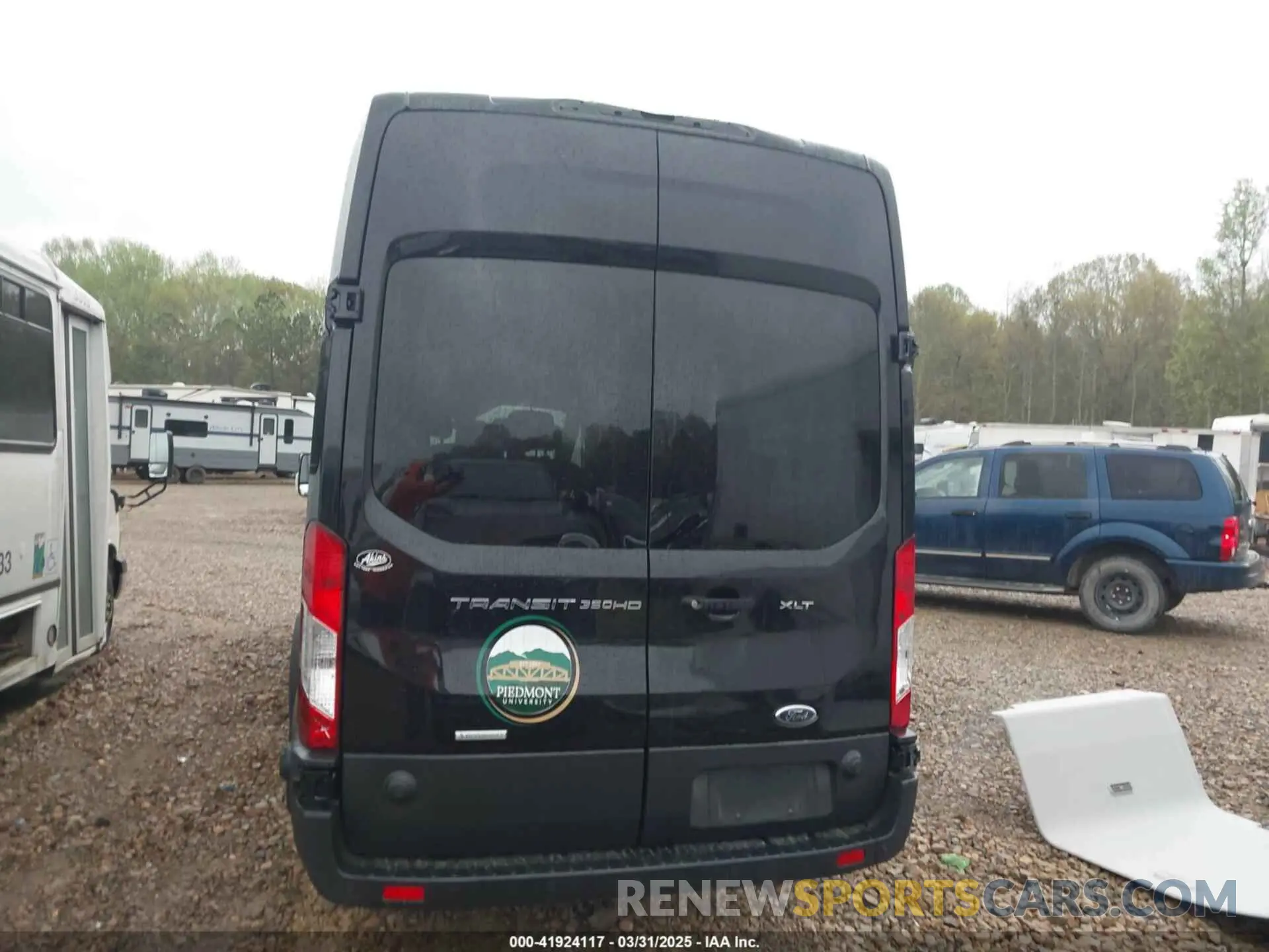 16 Photograph of a damaged car 1FBVU4XG0RKA93354 FORD TRANSIT-350 PASSENGER VAN 2024