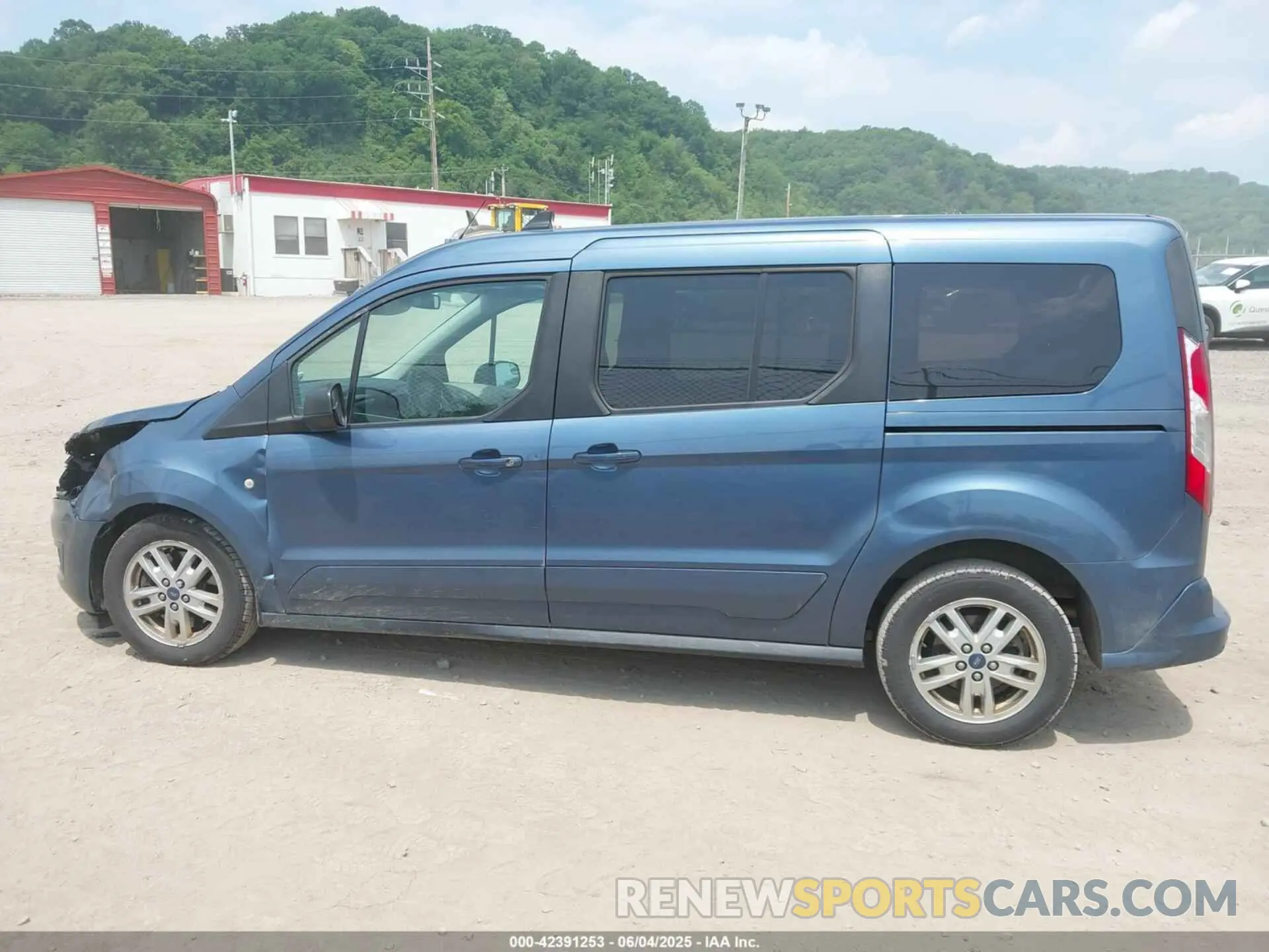 15 Photograph of a damaged car NM0GE9F22K1383933 FORD TRANSIT CONNECT 2019