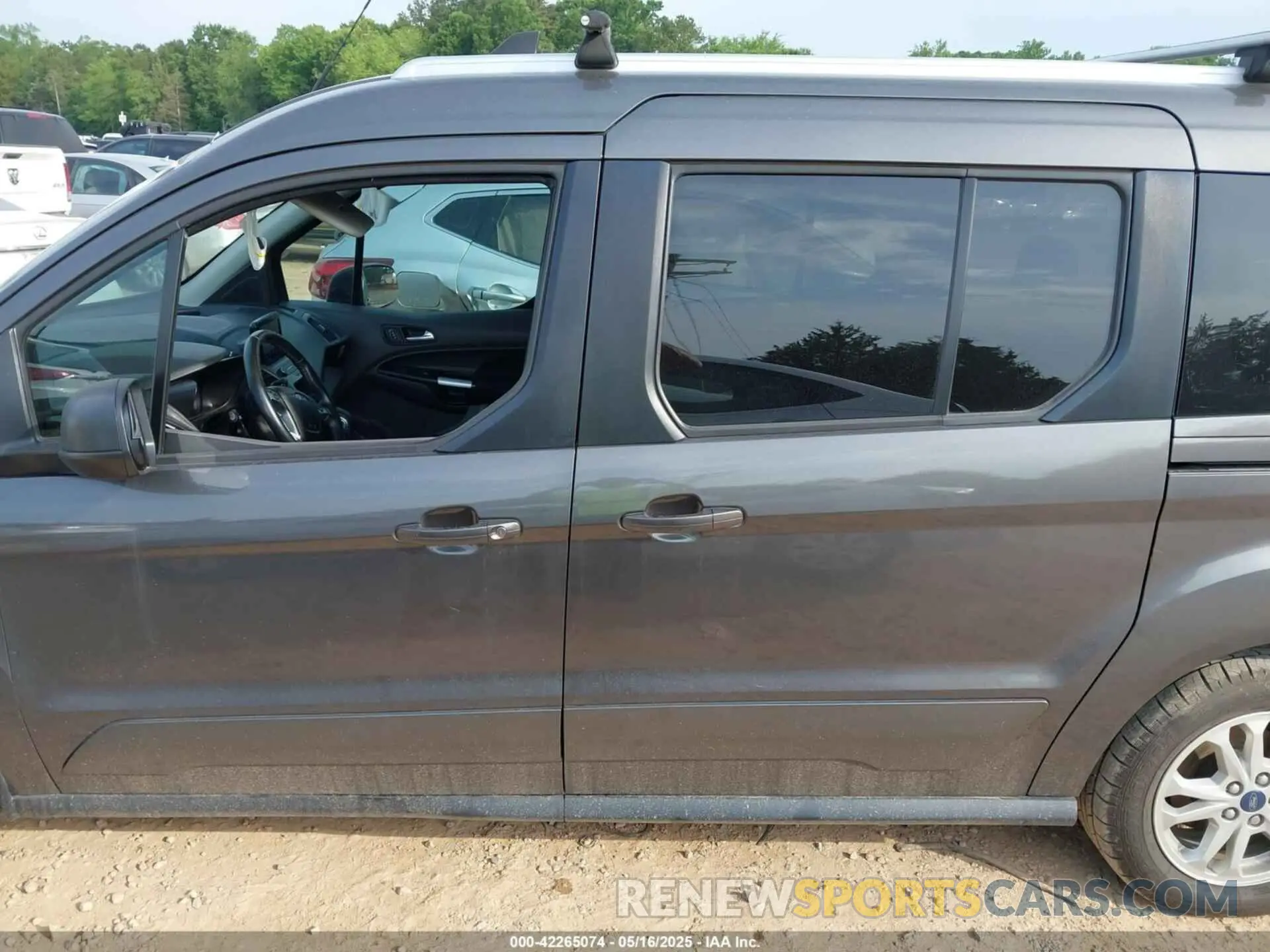 14 Photograph of a damaged car NM0GS9F2XK1427203 FORD TRANSIT CONNECT 2019