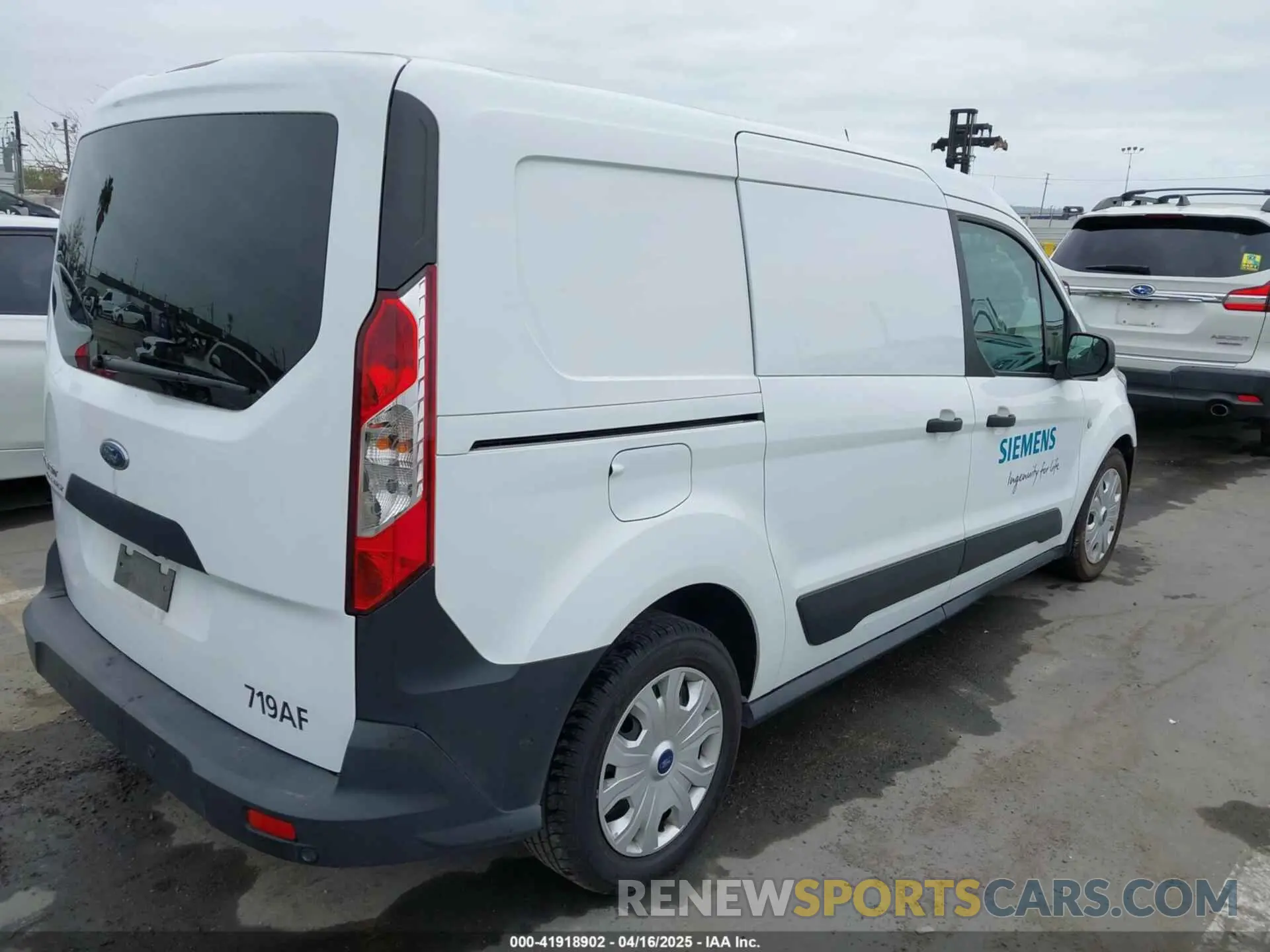 4 Photograph of a damaged car NM0LE7E20K1431420 FORD TRANSIT CONNECT 2019