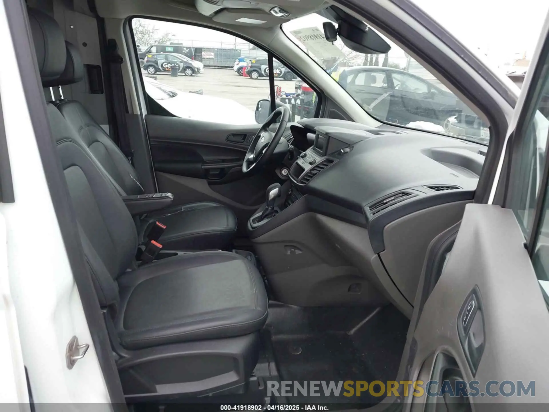 5 Photograph of a damaged car NM0LE7E20K1431420 FORD TRANSIT CONNECT 2019