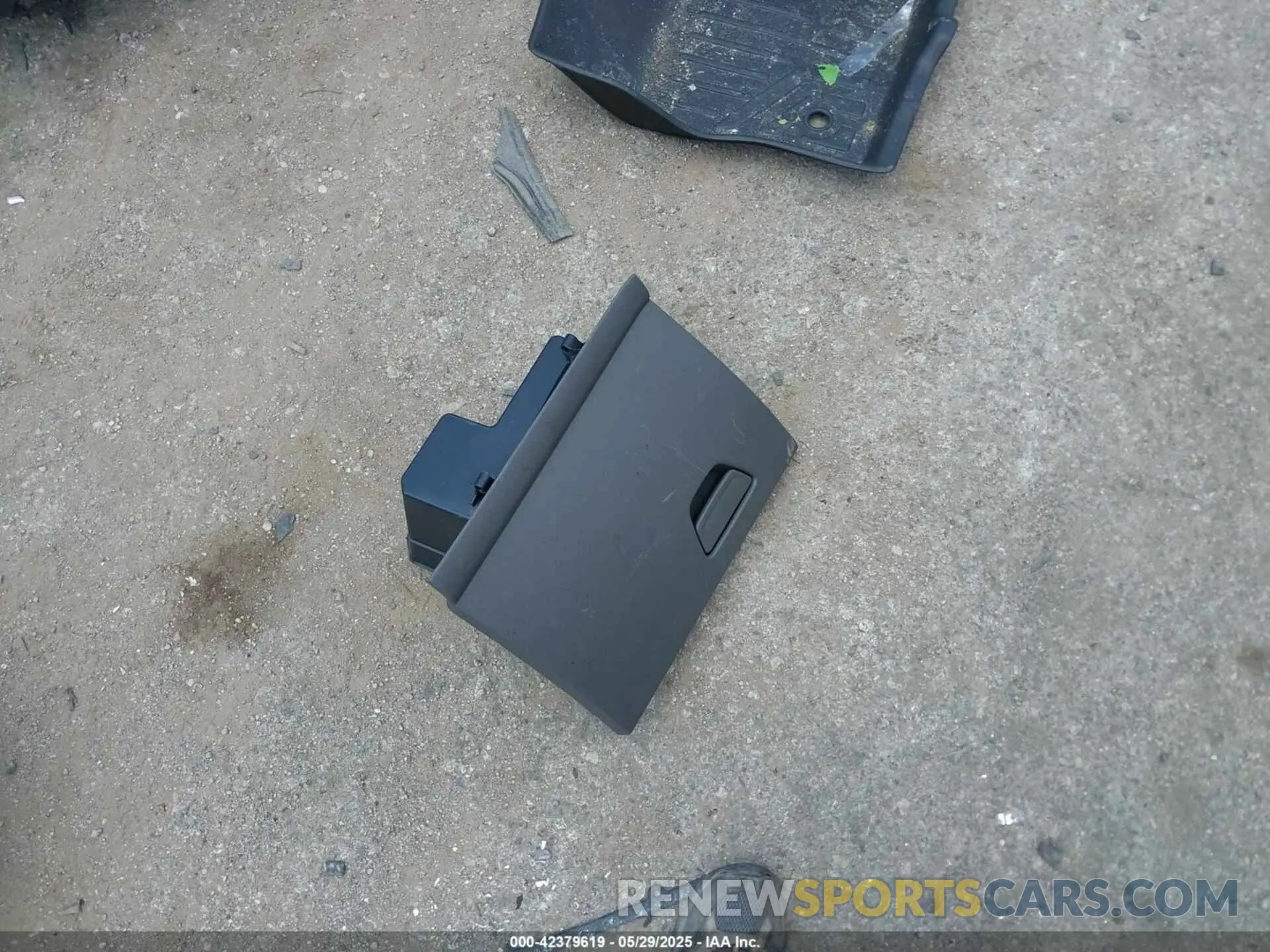 12 Photograph of a damaged car NM0LS6E25K1386266 FORD TRANSIT CONNECT 2019