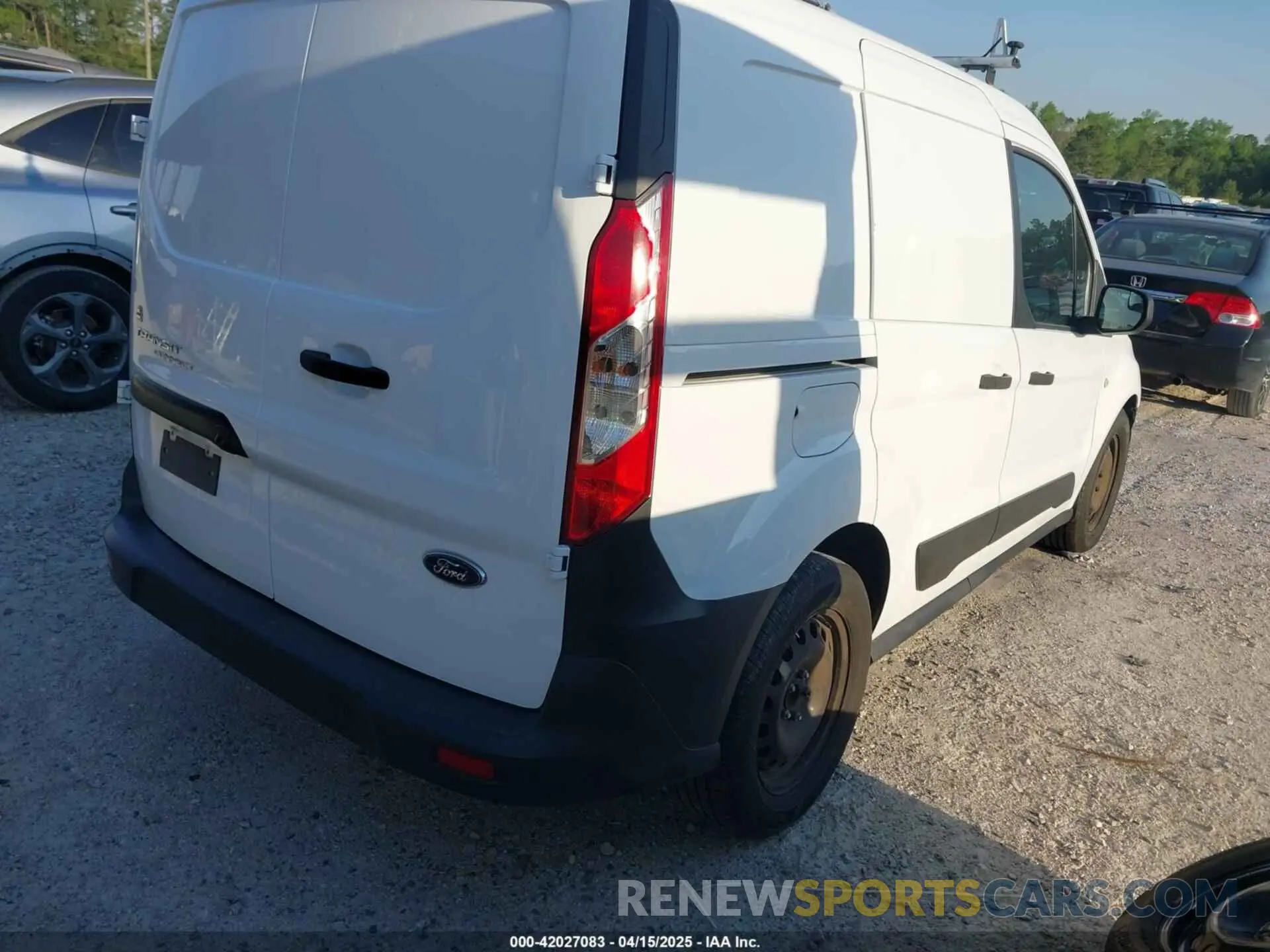 4 Photograph of a damaged car NM0LS6E26K1391010 FORD TRANSIT CONNECT 2019