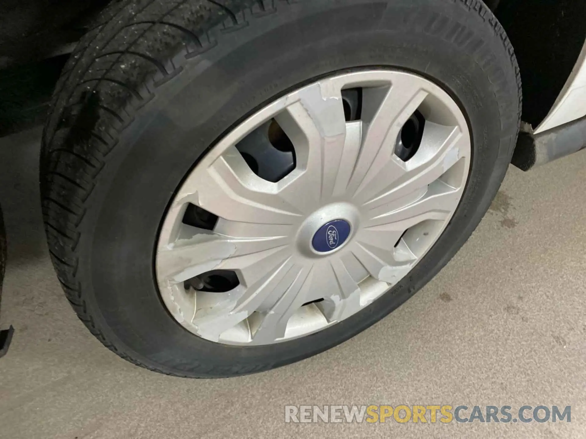 28 Photograph of a damaged car NM0LS7E23K1392248 FORD TRANSIT CONNECT 2019