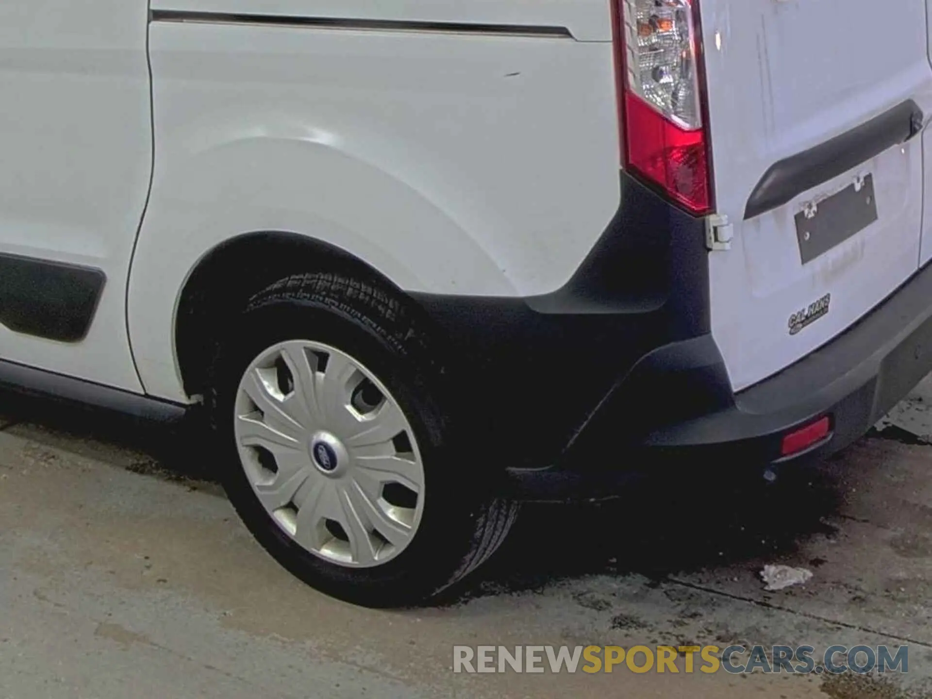 33 Photograph of a damaged car NM0LS7E23K1392248 FORD TRANSIT CONNECT 2019