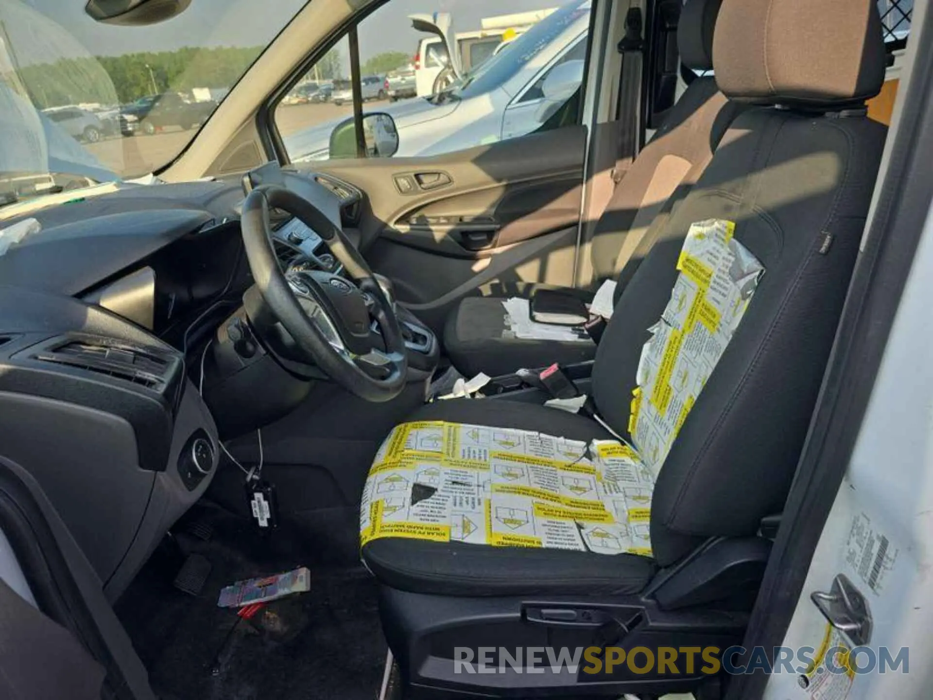 17 Photograph of a damaged car NM0LS7E23K1396168 FORD TRANSIT CONNECT 2019