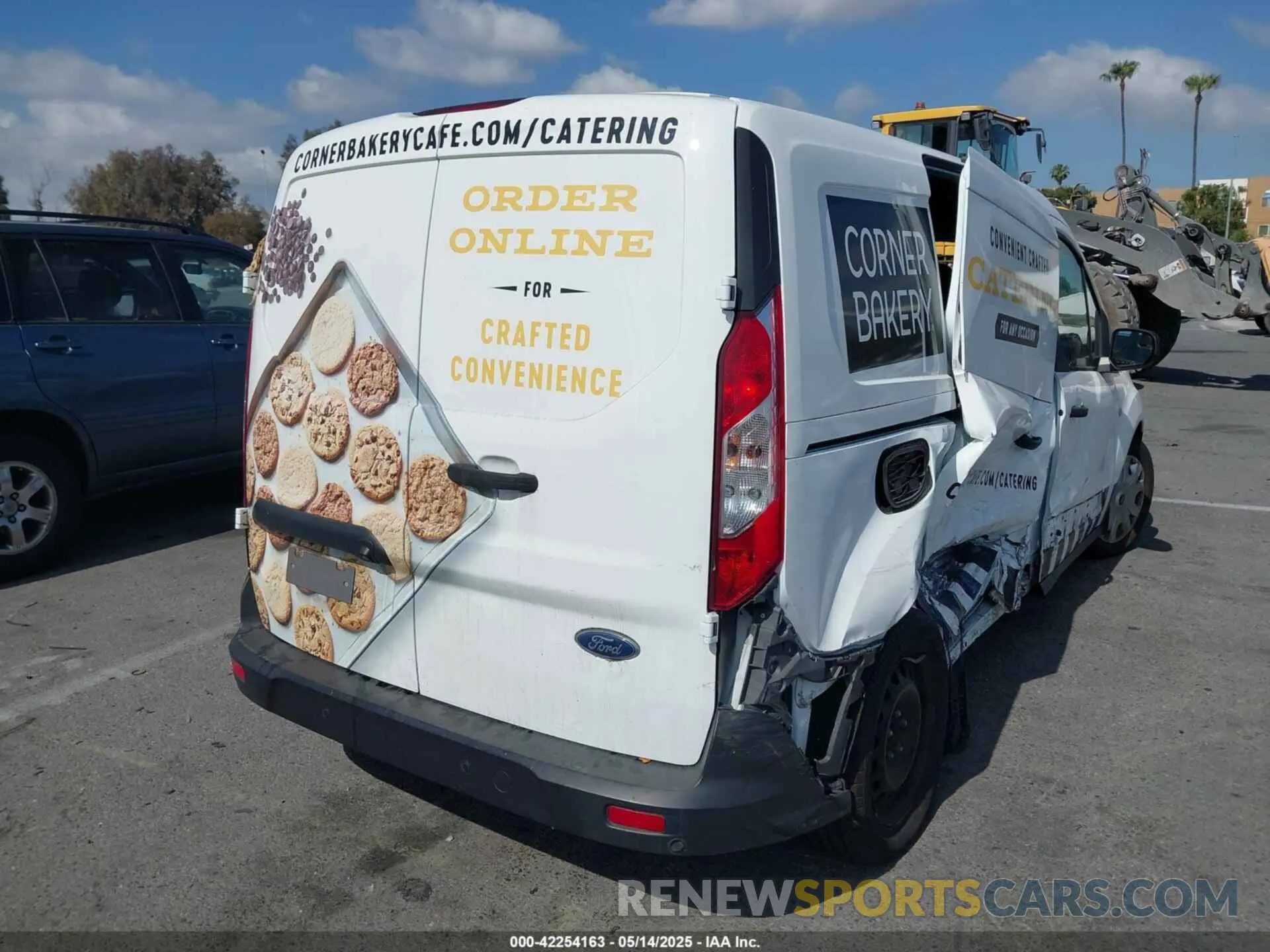 4 Photograph of a damaged car NM0LS7E25K1423404 FORD TRANSIT CONNECT 2019