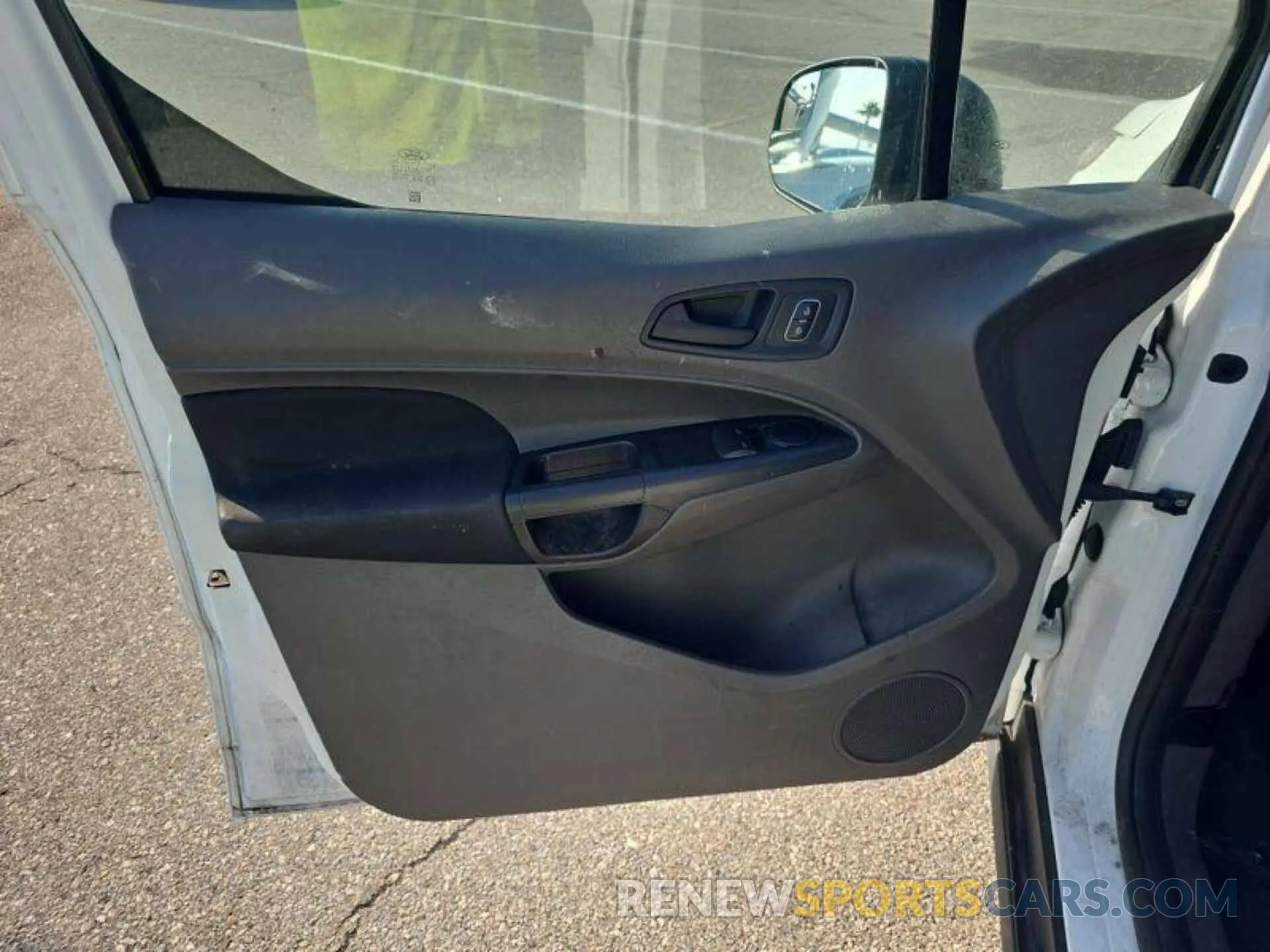 4 Photograph of a damaged car NM0LS7E26K1410399 FORD TRANSIT CONNECT 2019