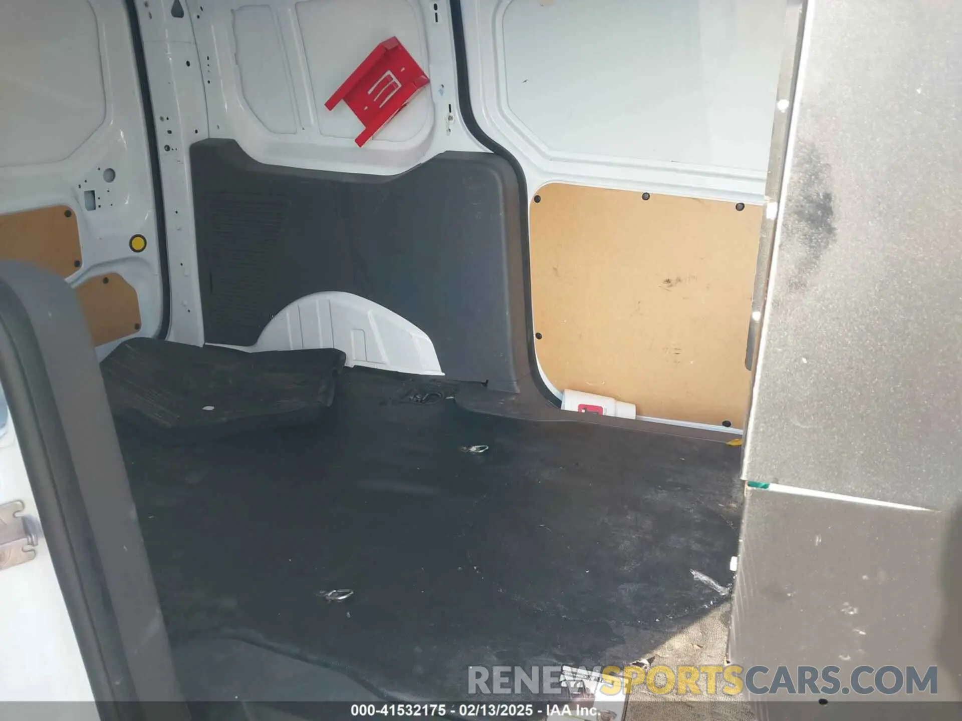 8 Photograph of a damaged car NM0LS7E27K1400383 FORD TRANSIT CONNECT 2019