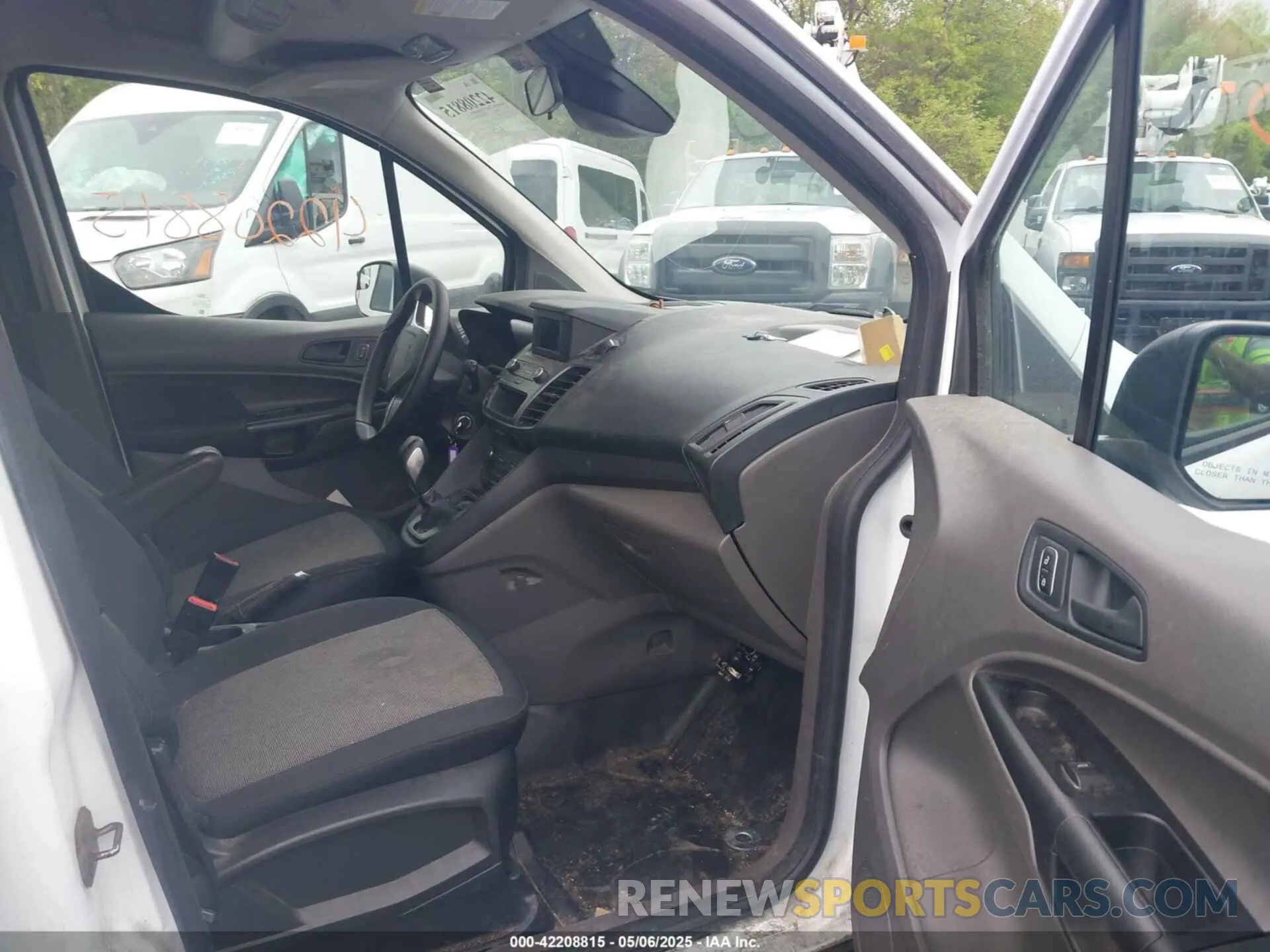 5 Photograph of a damaged car NM0LS7E27K1404689 FORD TRANSIT CONNECT 2019