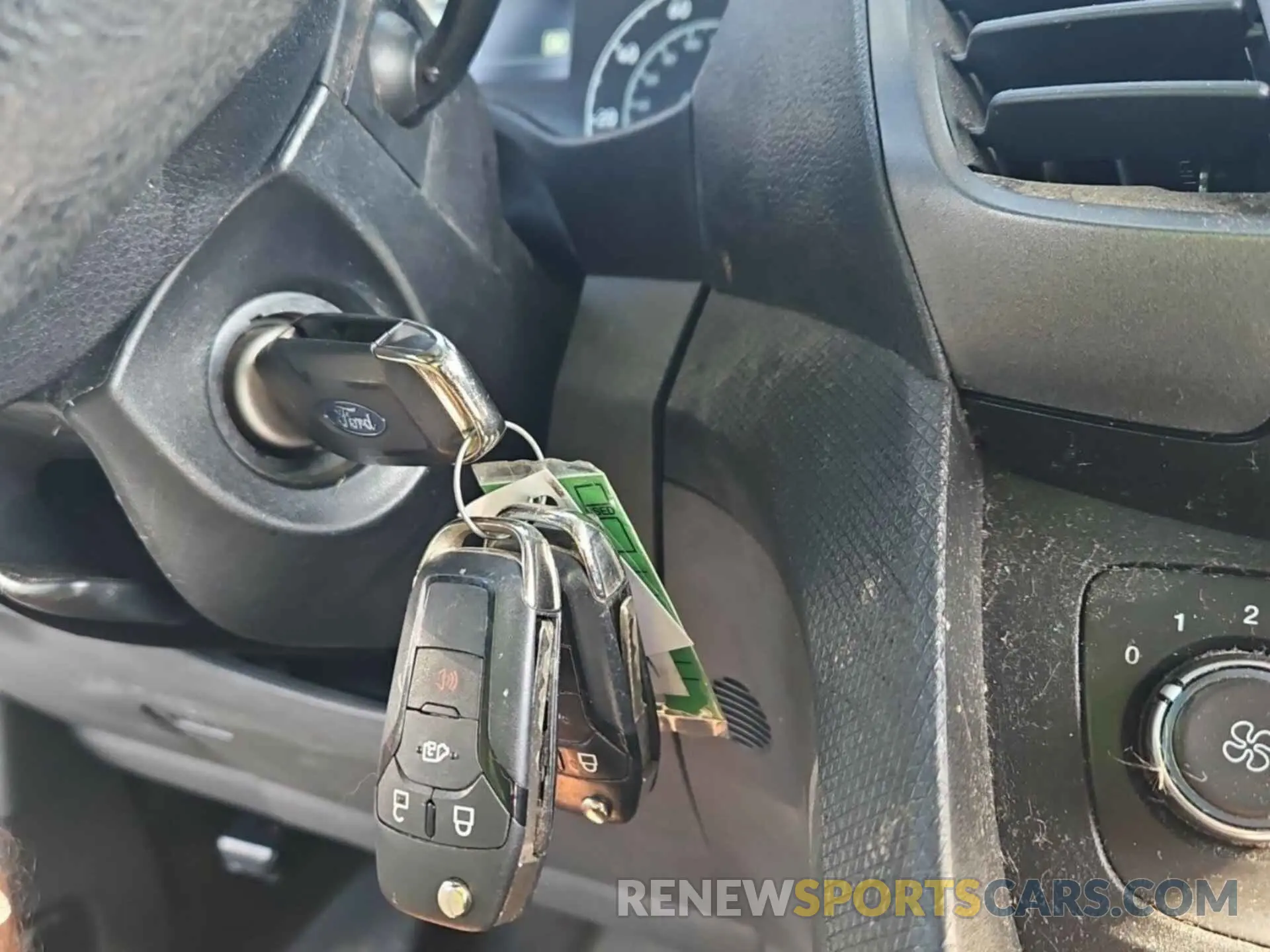 35 Photograph of a damaged car NM0LS7E28K1389698 FORD TRANSIT CONNECT 2019