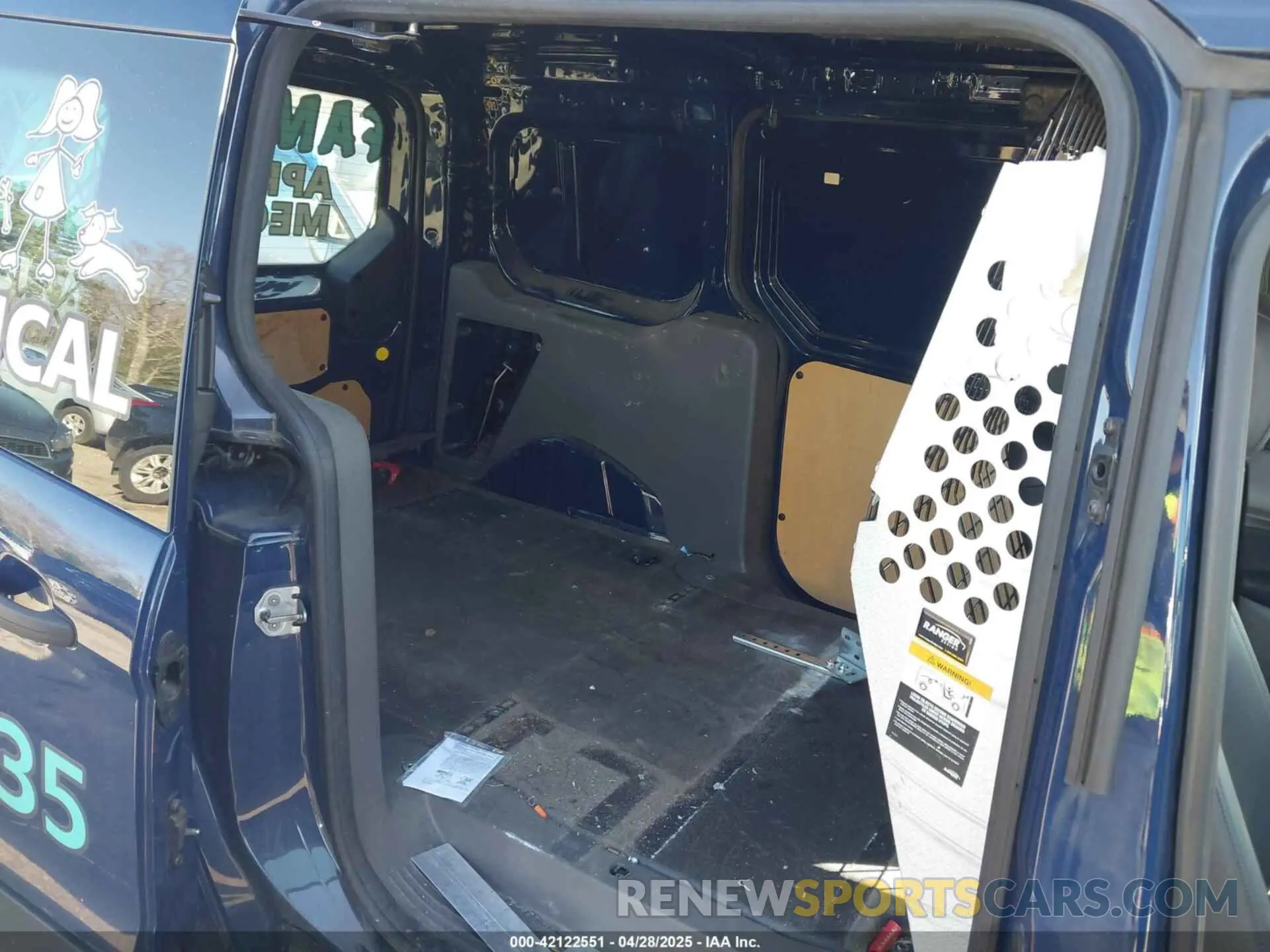 8 Photograph of a damaged car NM0LS7E28K1426636 FORD TRANSIT CONNECT 2019