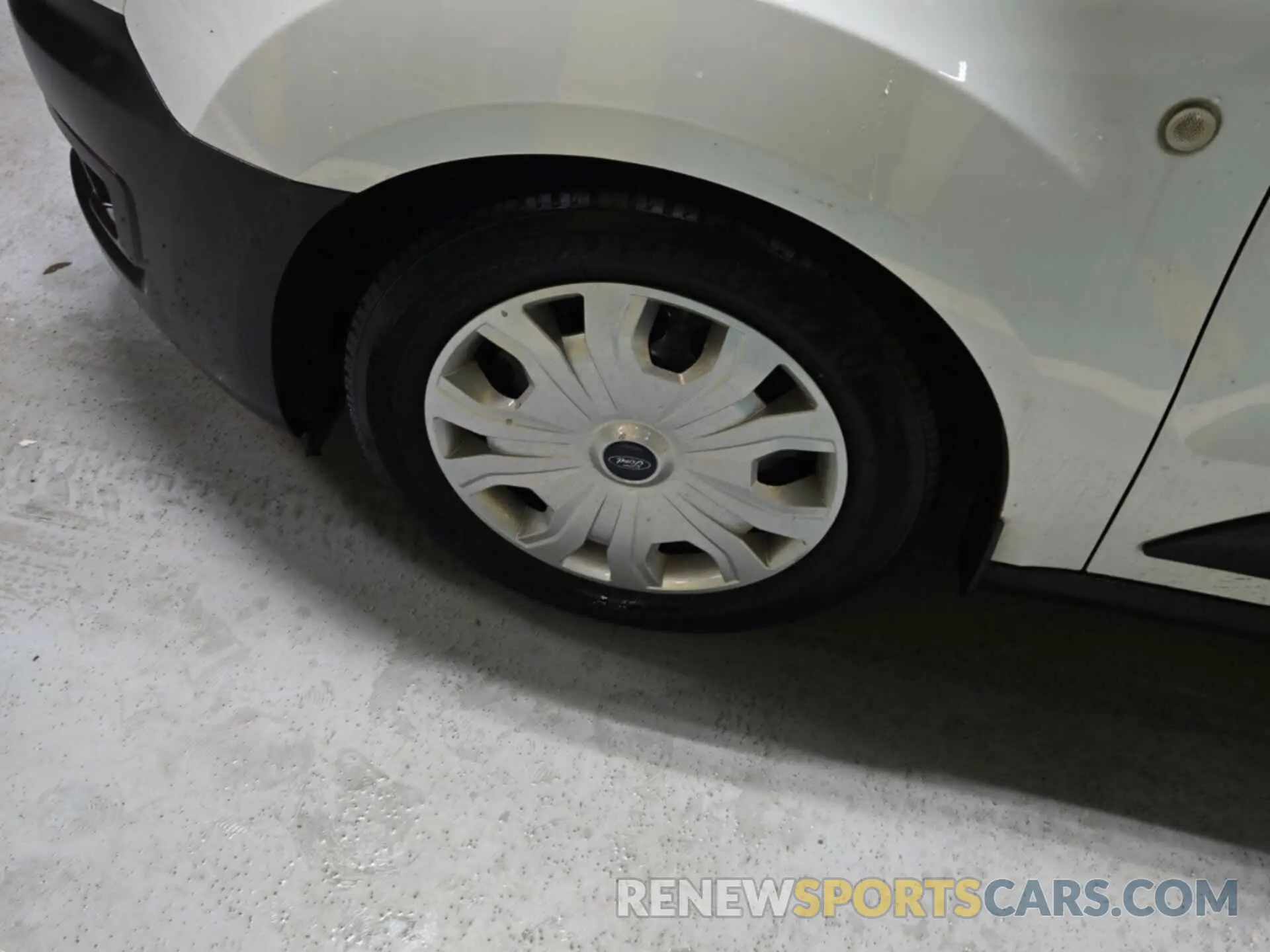 17 Photograph of a damaged car NM0LS7E29K1392268 FORD TRANSIT CONNECT 2019