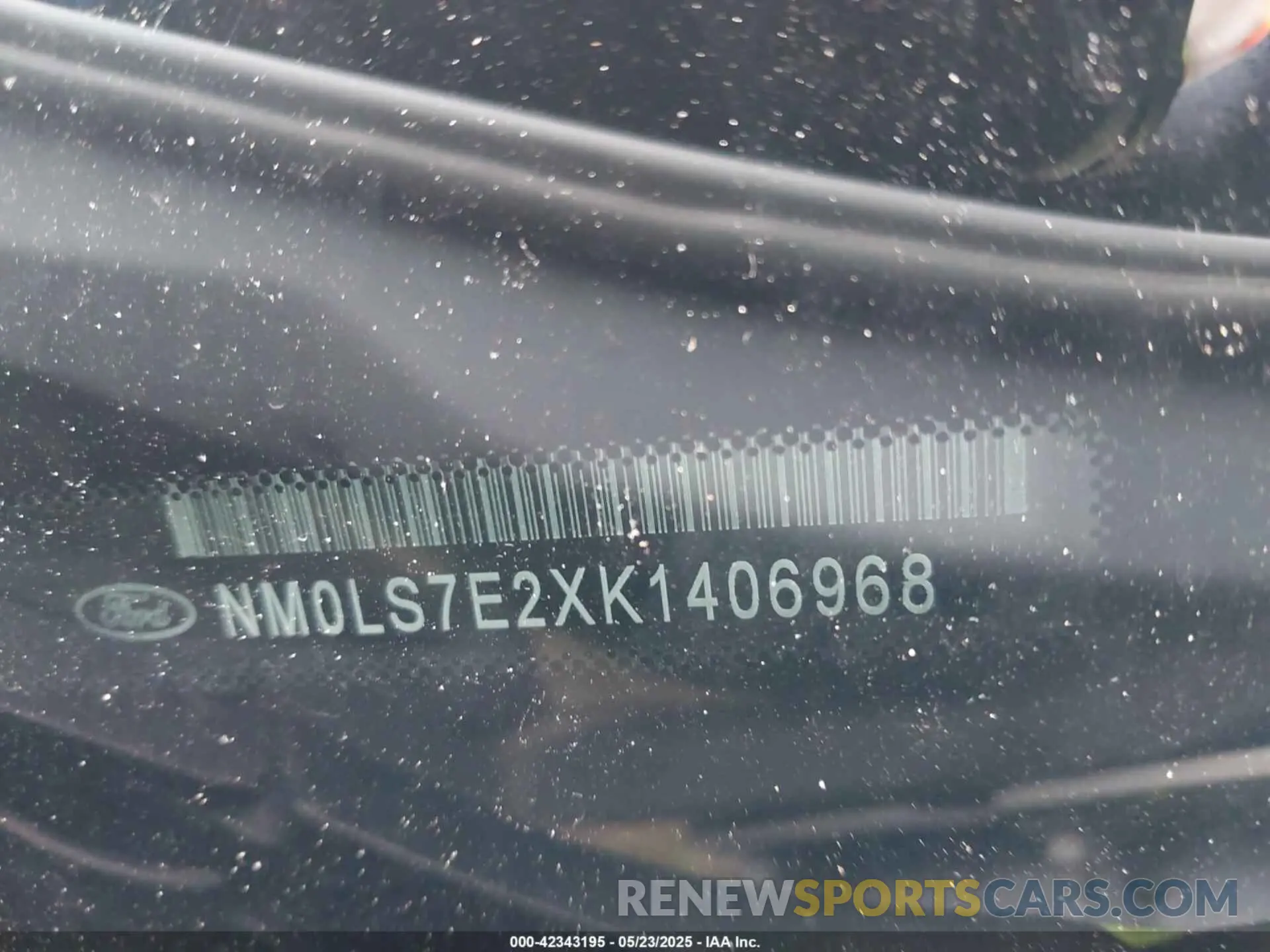 17 Photograph of a damaged car NM0LS7E2XK1406968 FORD TRANSIT CONNECT 2019