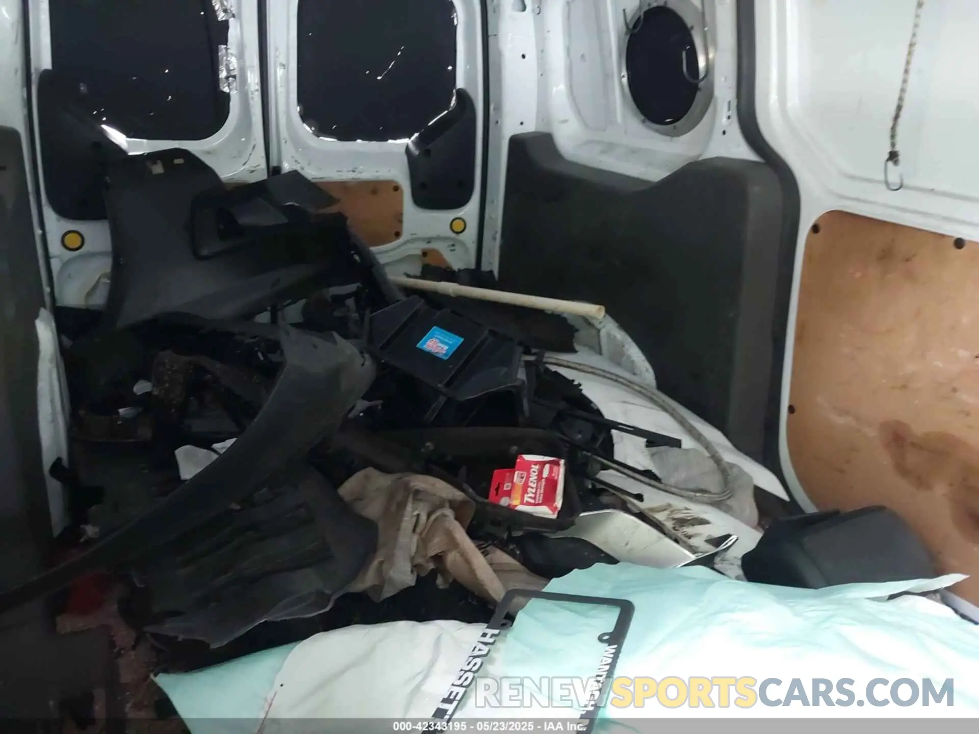 8 Photograph of a damaged car NM0LS7E2XK1406968 FORD TRANSIT CONNECT 2019