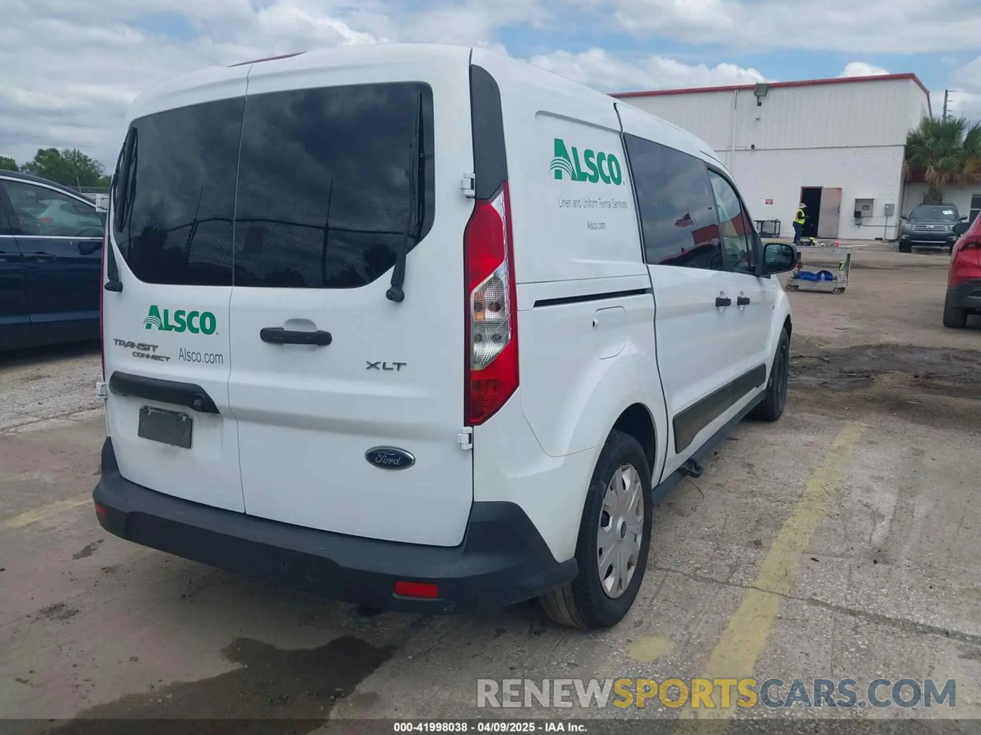 4 Photograph of a damaged car NM0LS7F20K1391976 FORD TRANSIT CONNECT 2019