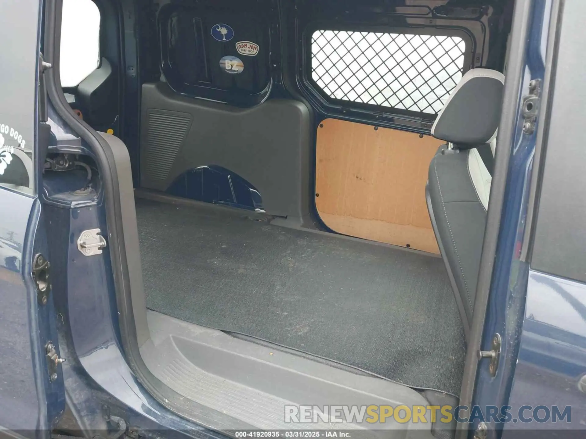 8 Photograph of a damaged car NM0LS7F21K1401642 FORD TRANSIT CONNECT 2019