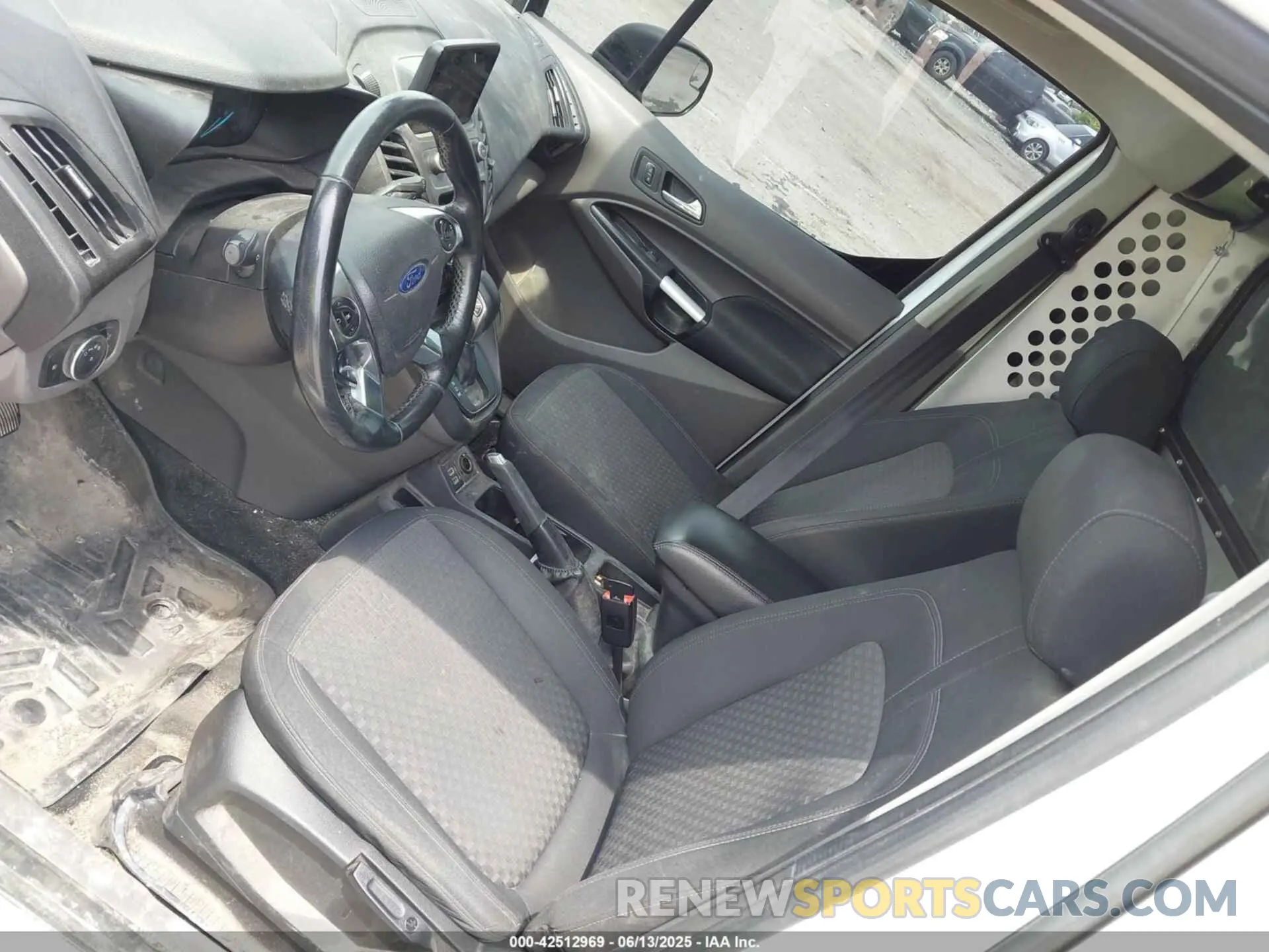 18 Photograph of a damaged car NM0LS7F22K1407496 FORD TRANSIT CONNECT 2019