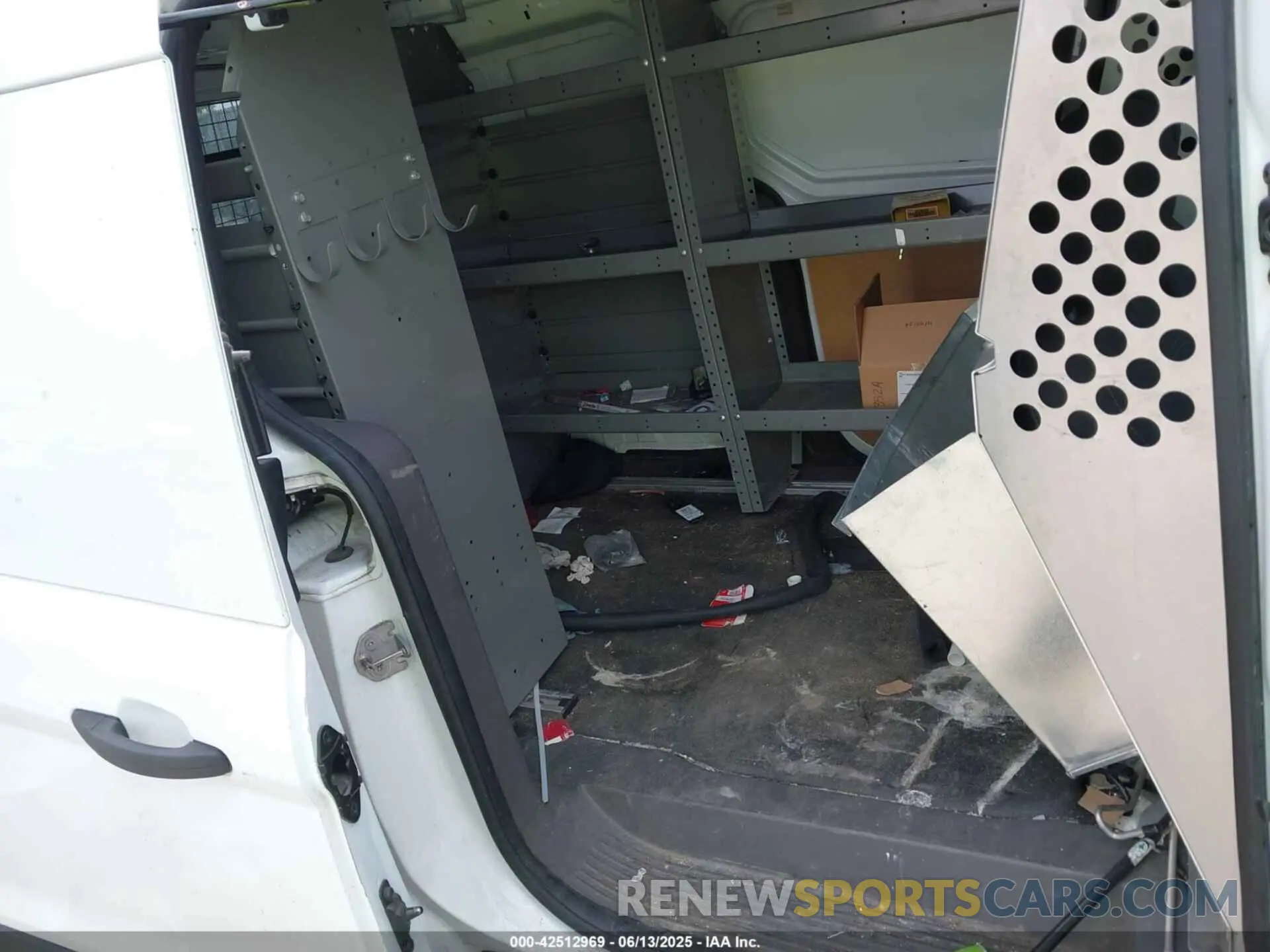 8 Photograph of a damaged car NM0LS7F22K1407496 FORD TRANSIT CONNECT 2019