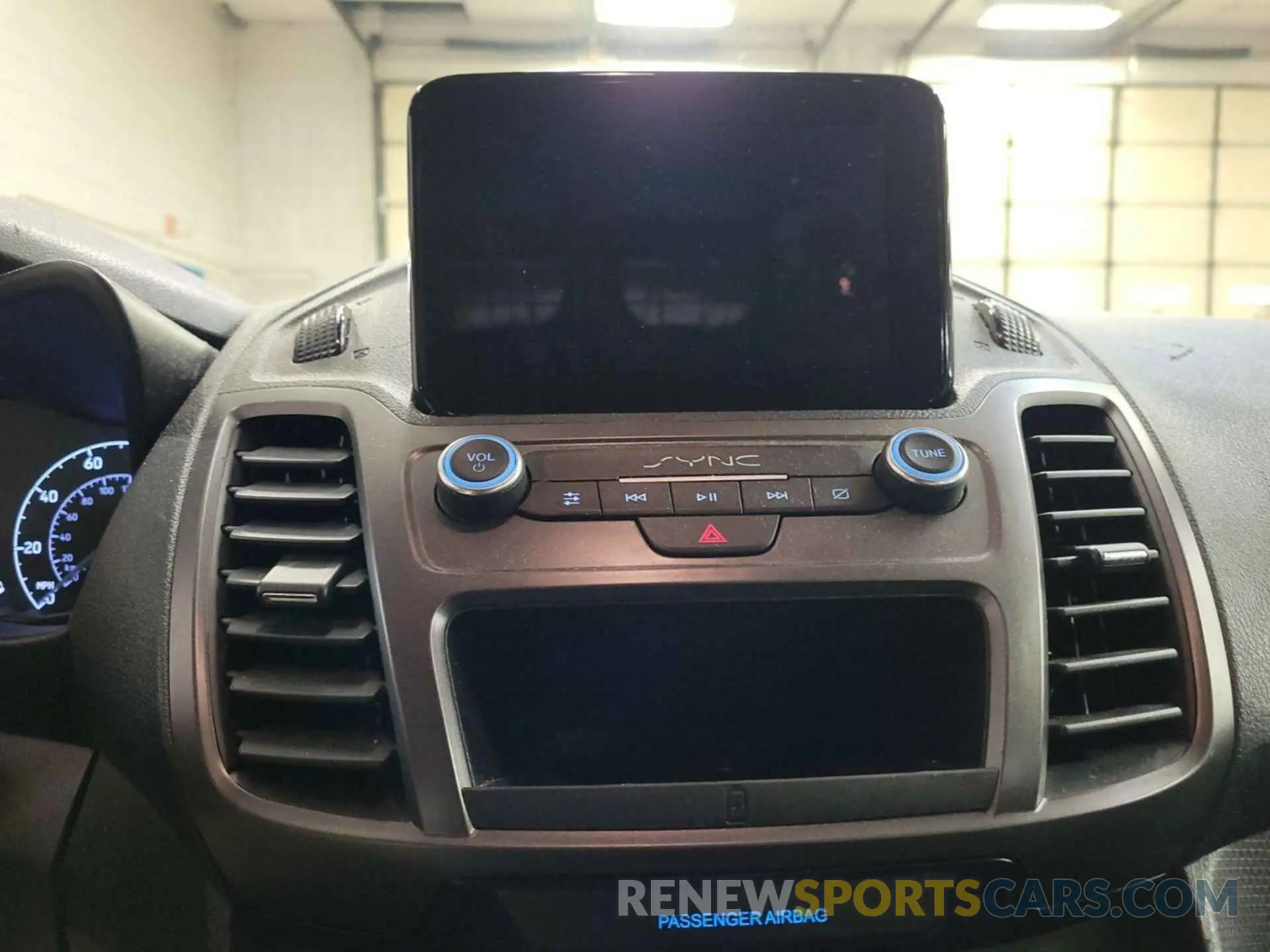 8 Photograph of a damaged car NM0LS7F23K1398095 FORD TRANSIT CONNECT 2019