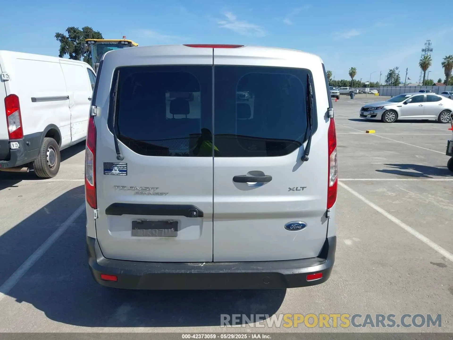 17 Photograph of a damaged car NM0LS7F25K1427581 FORD TRANSIT CONNECT 2019