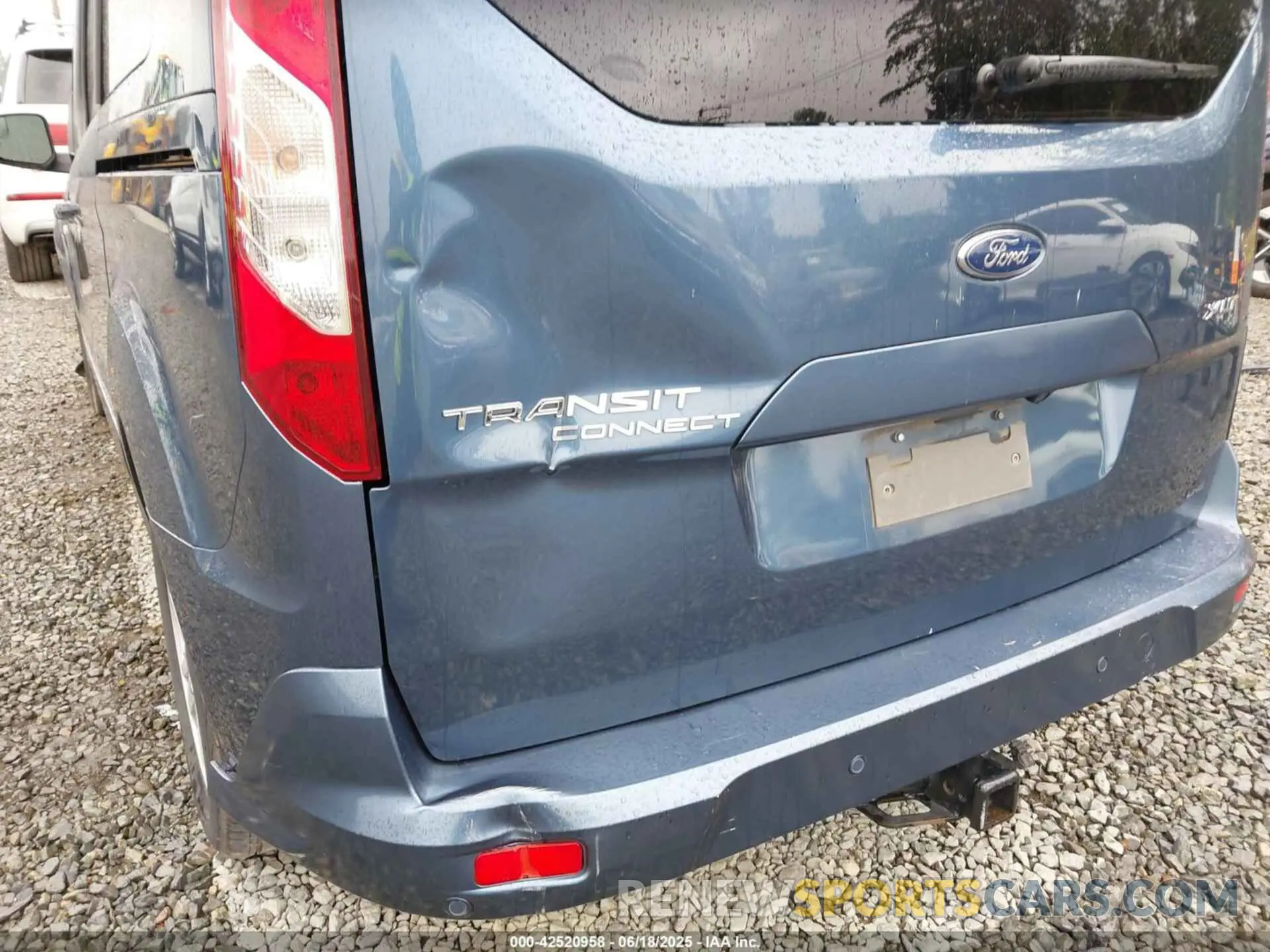 17 Photograph of a damaged car NM0GE9F21L1450930 FORD TRANSIT CONNECT 2020