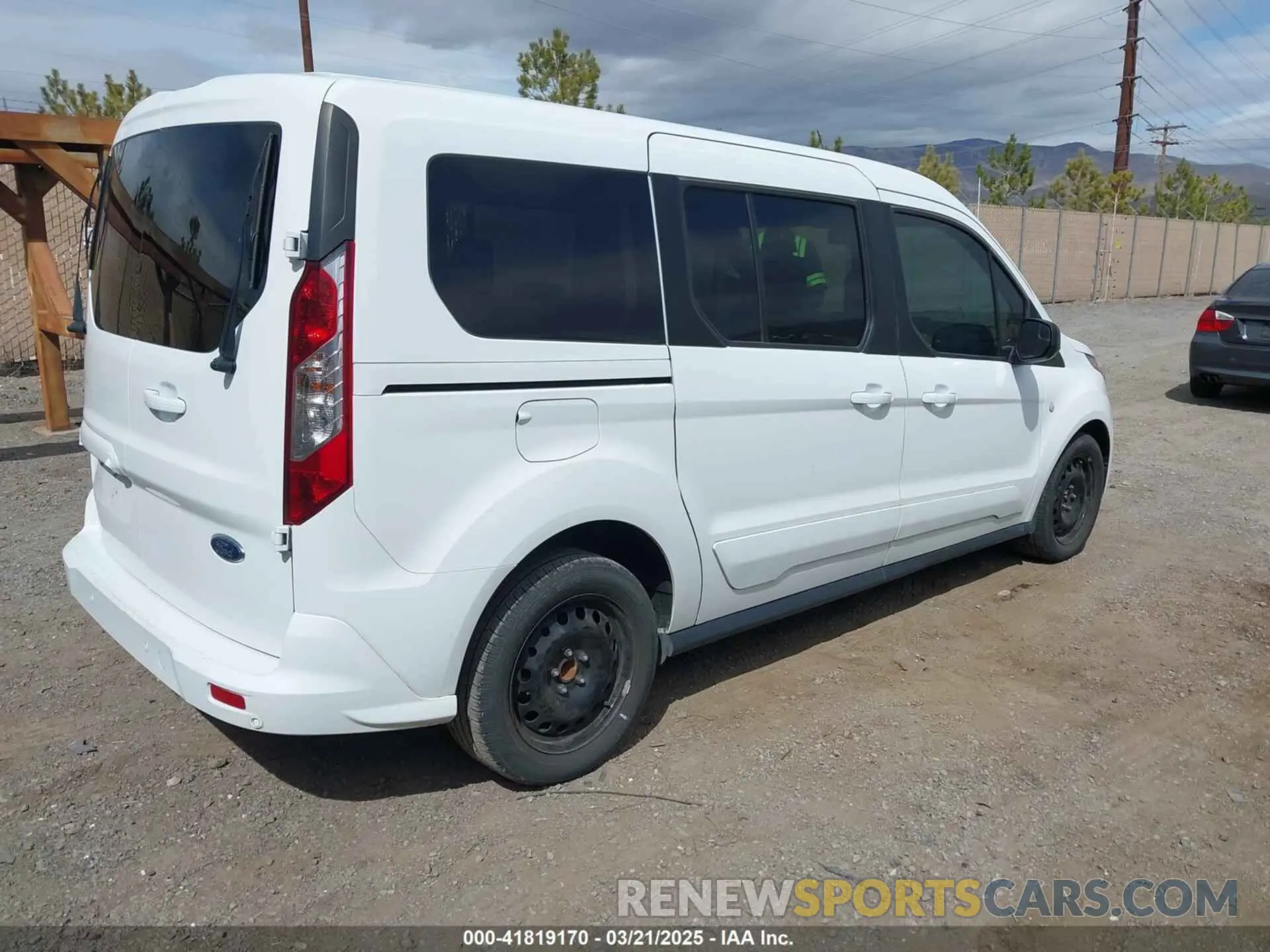 4 Photograph of a damaged car NM0GS9F22L1436947 FORD TRANSIT CONNECT 2020