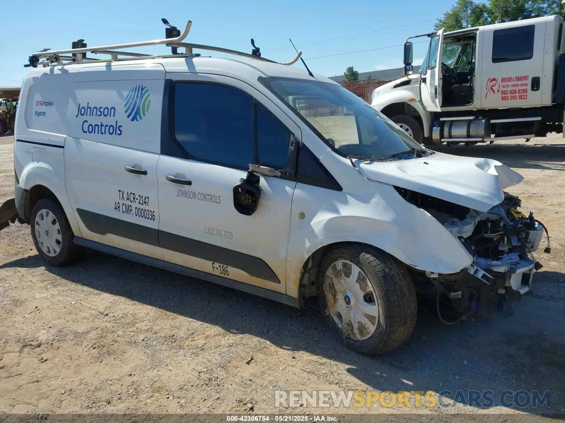 1 Photograph of a damaged car NM0LS7E21L1466767 FORD TRANSIT CONNECT 2020